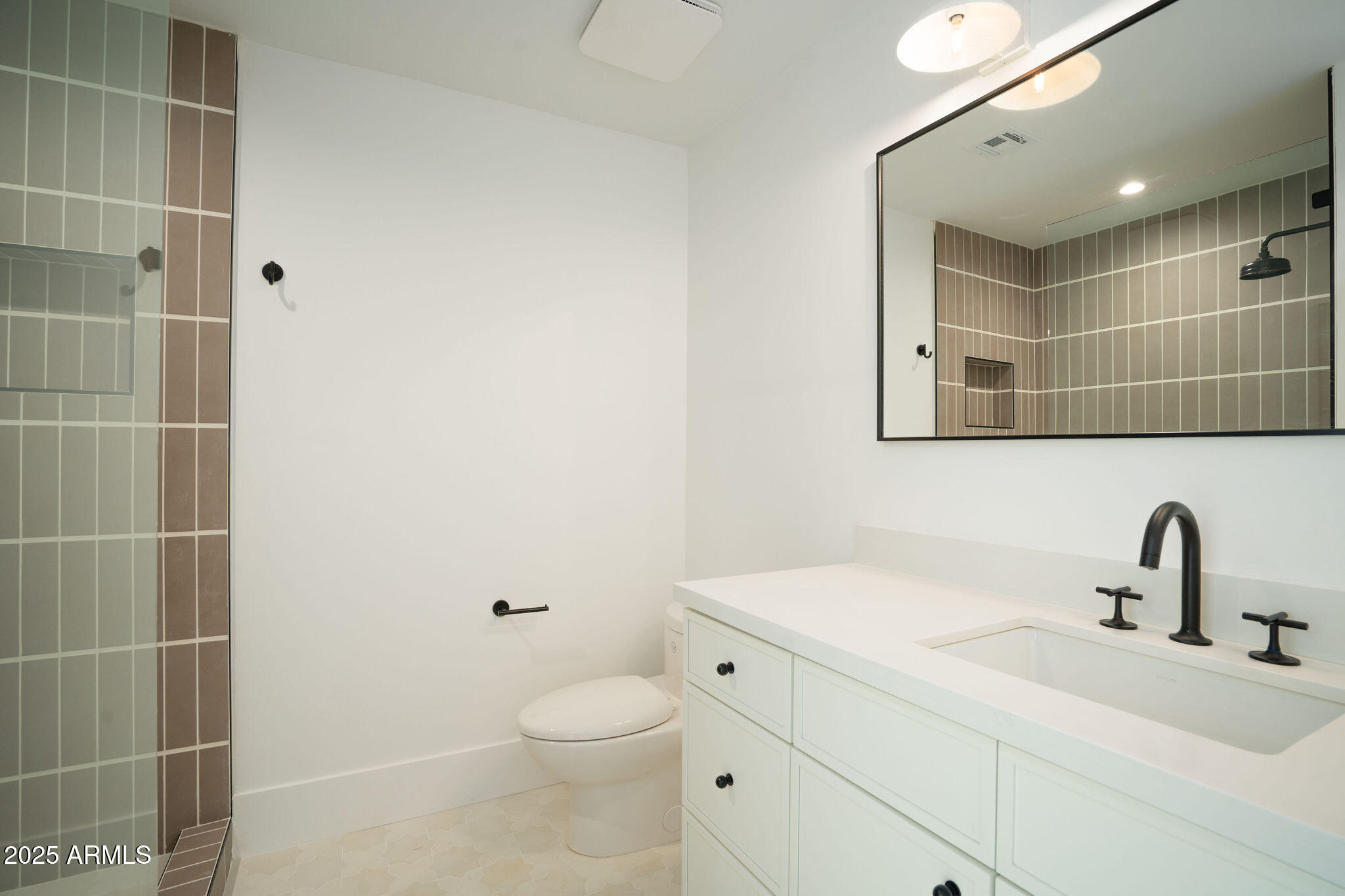 8709 E IRISH HUNTER Trail