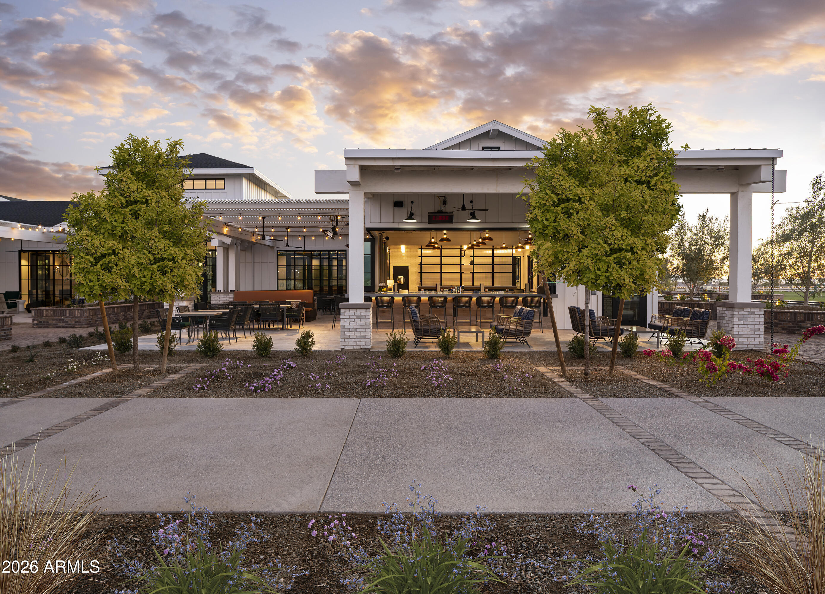 17443 W CARLISLE Drive