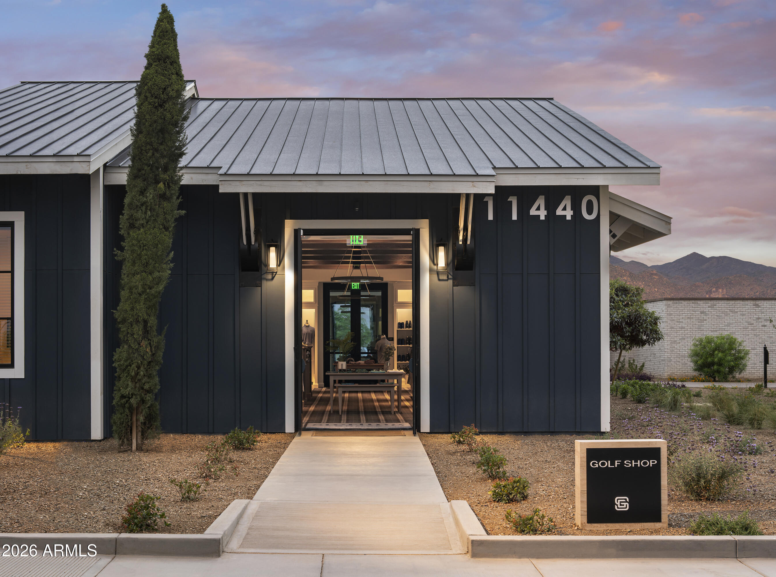 17443 W CARLISLE Drive