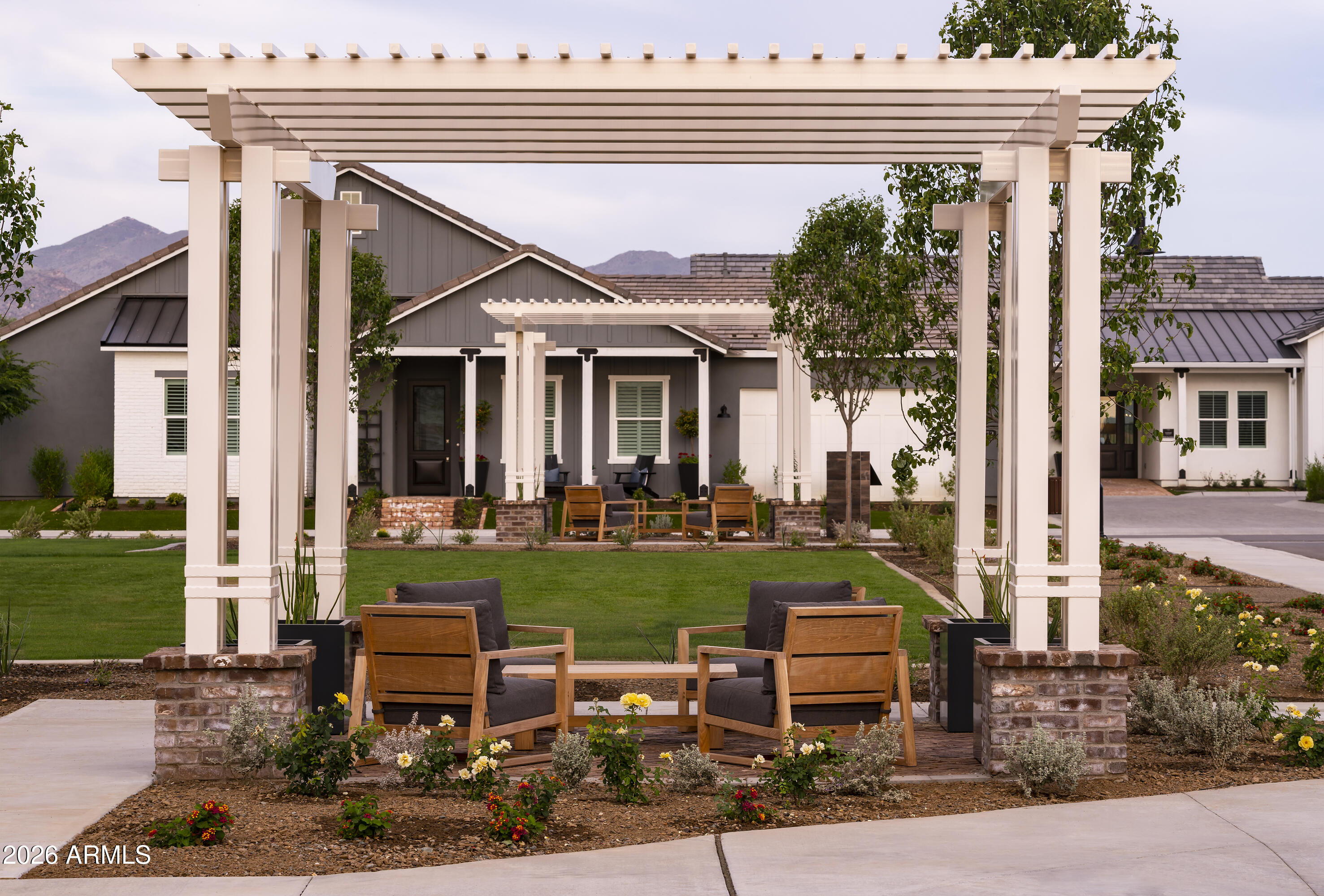 17443 W CARLISLE Drive