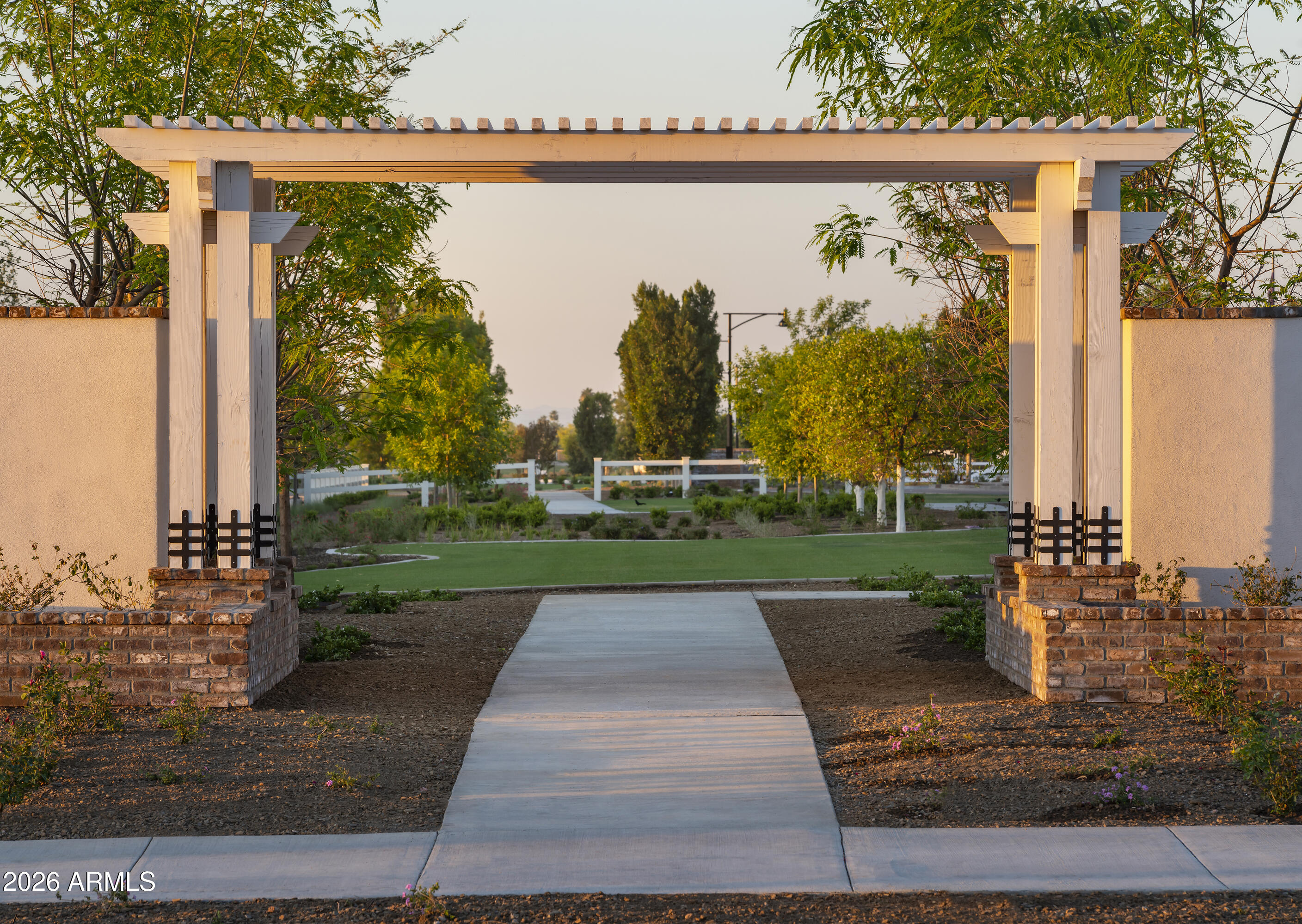 17443 W CARLISLE Drive