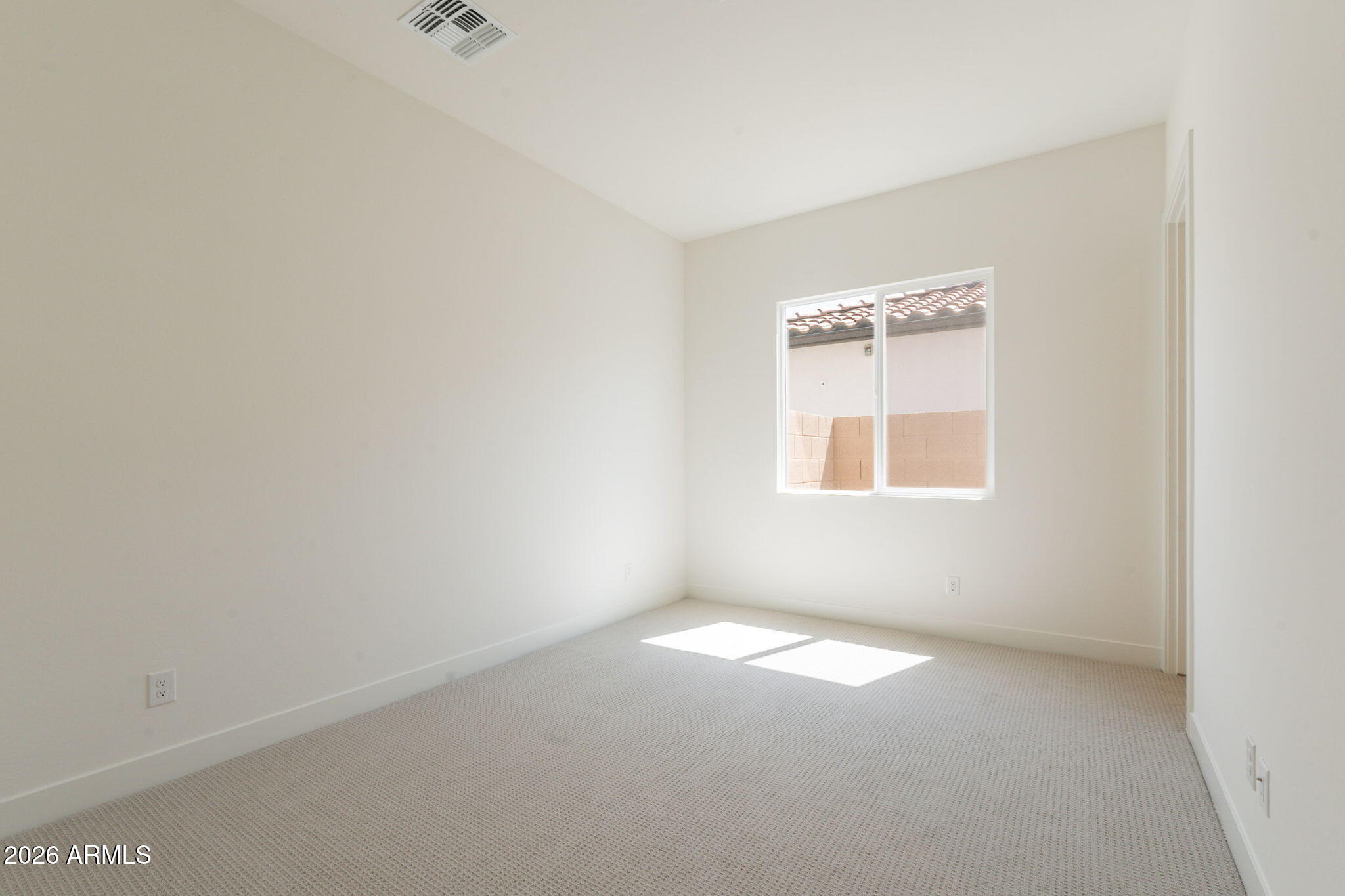 17443 W CARLISLE Drive
