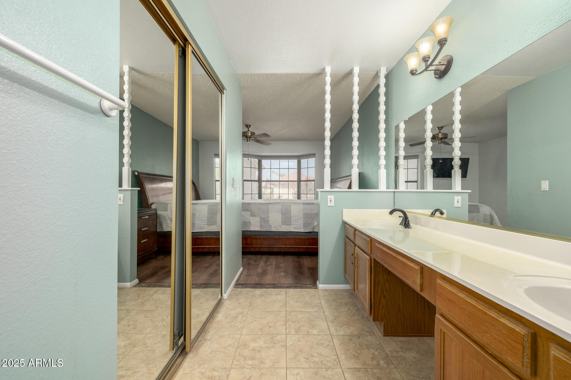 5219 E HALF MOON Drive