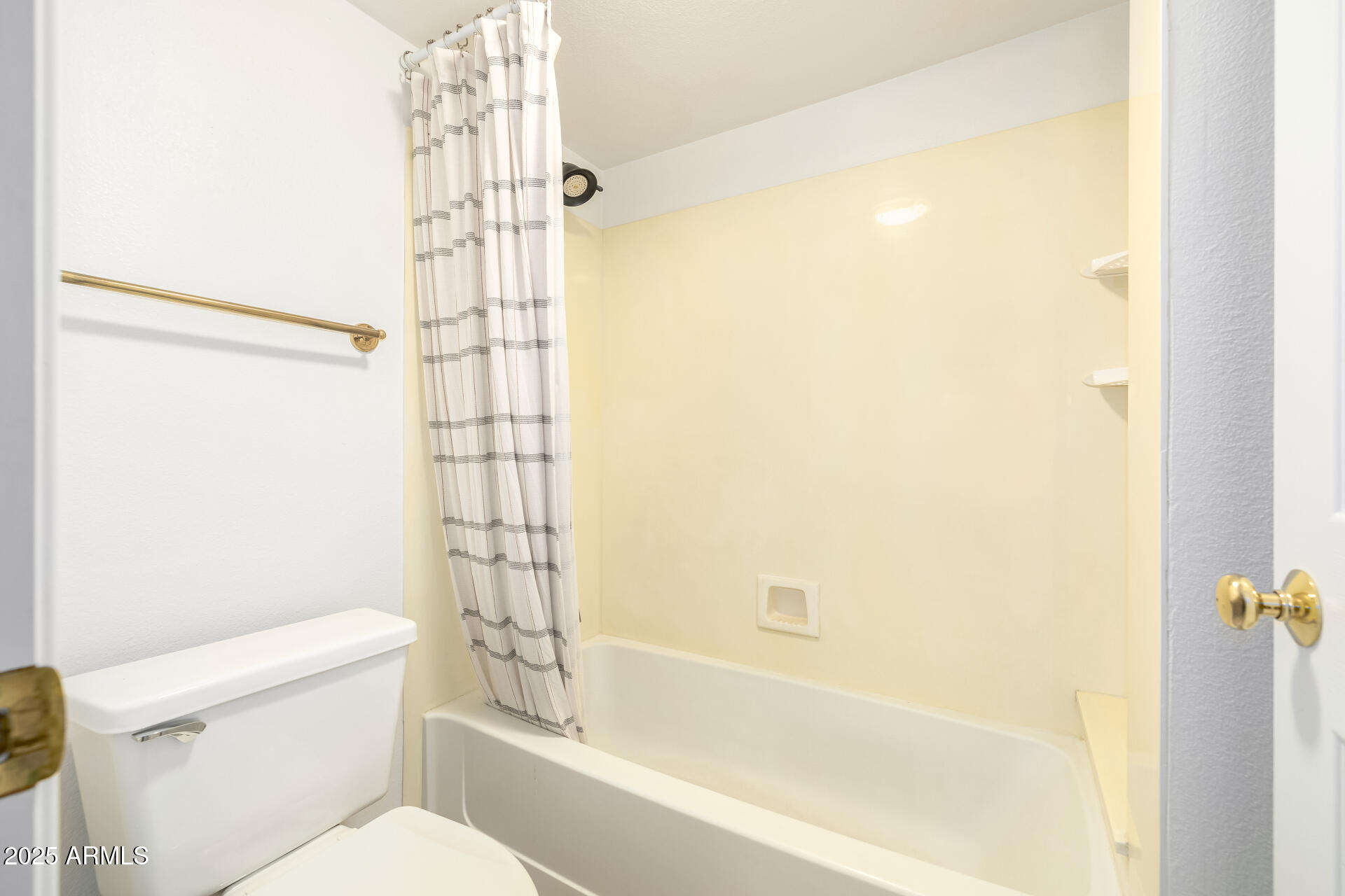 5219 E HALF MOON Drive