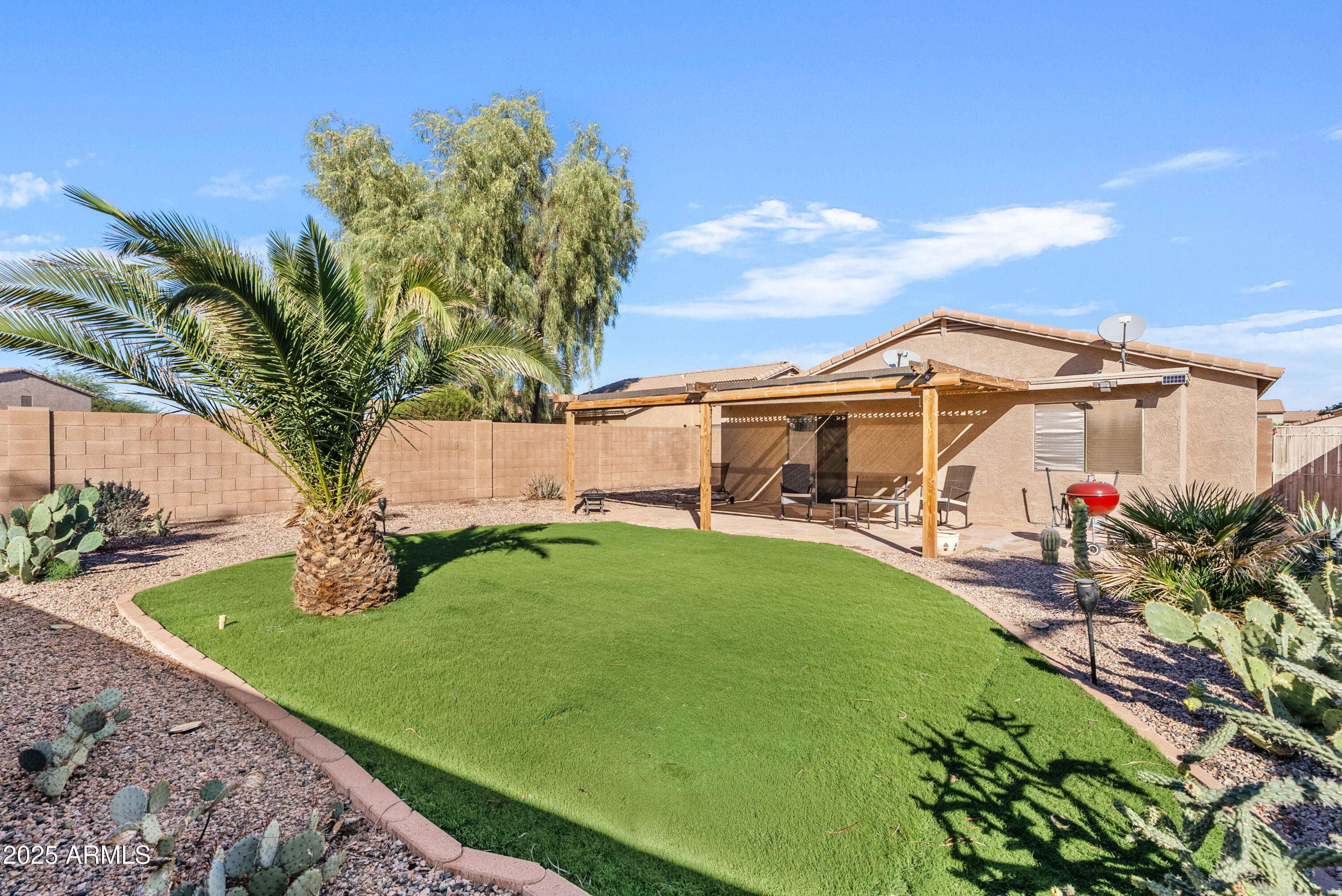 43935 W SAGEBRUSH Trail