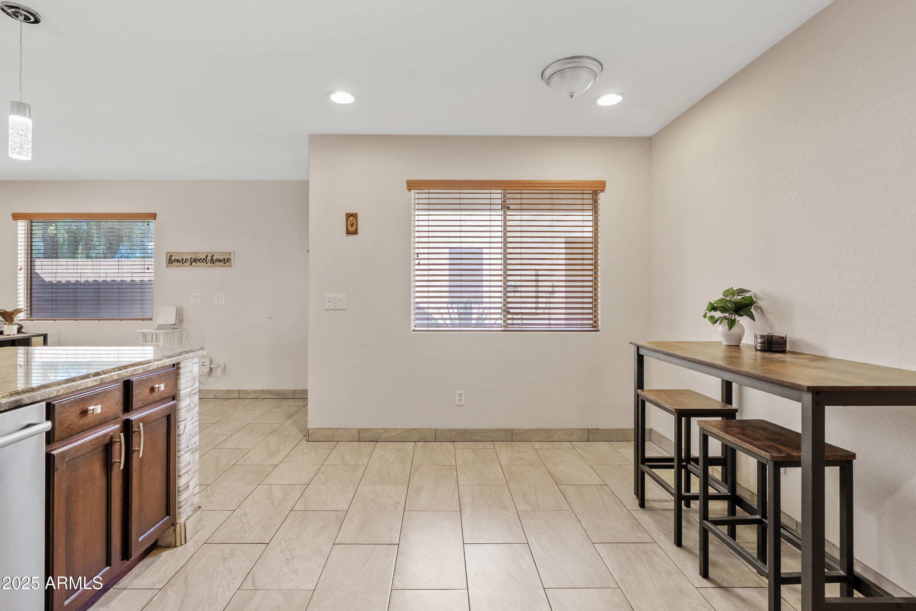 43935 W SAGEBRUSH Trail