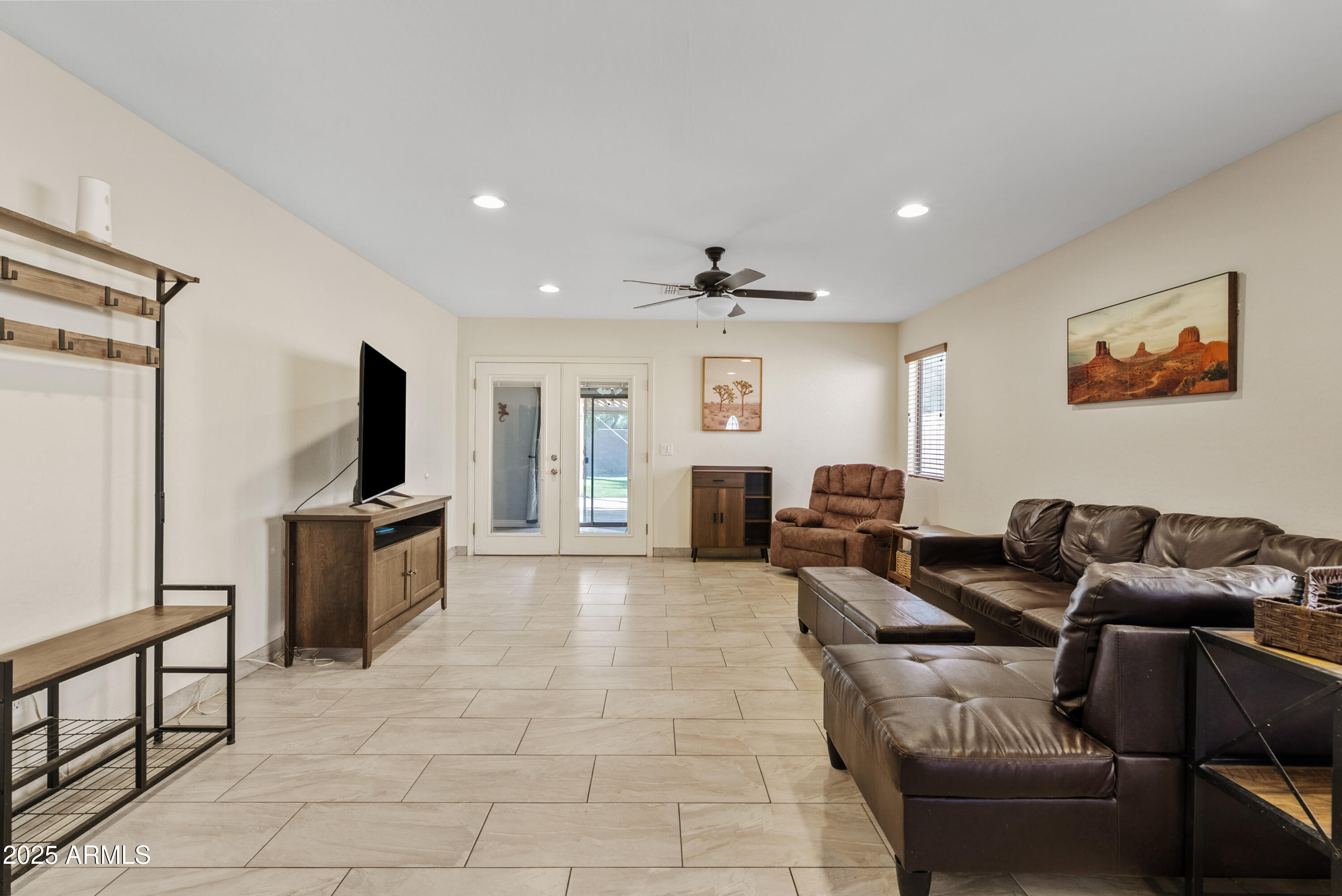 43935 W SAGEBRUSH Trail