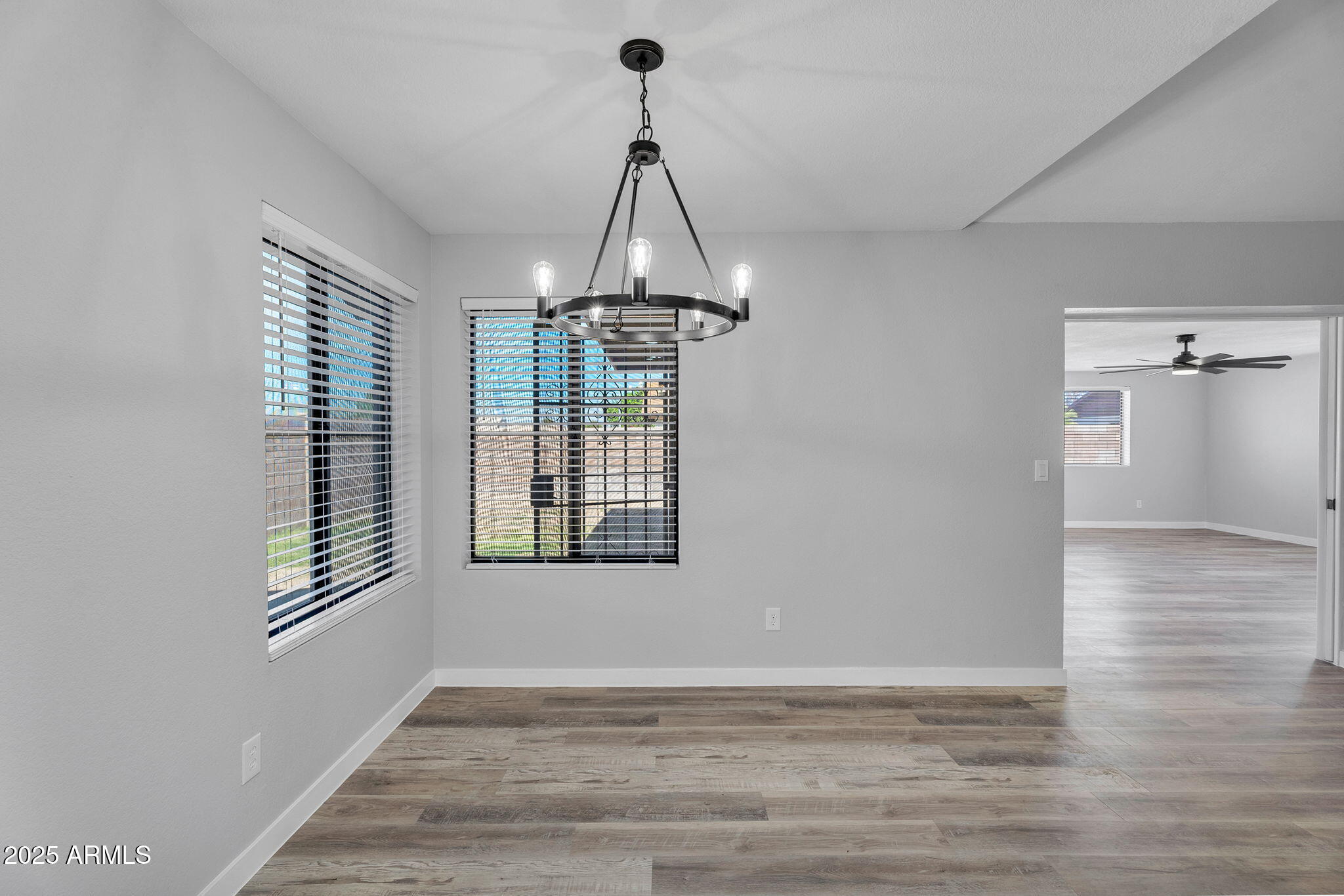 7044 W CAMERON Drive