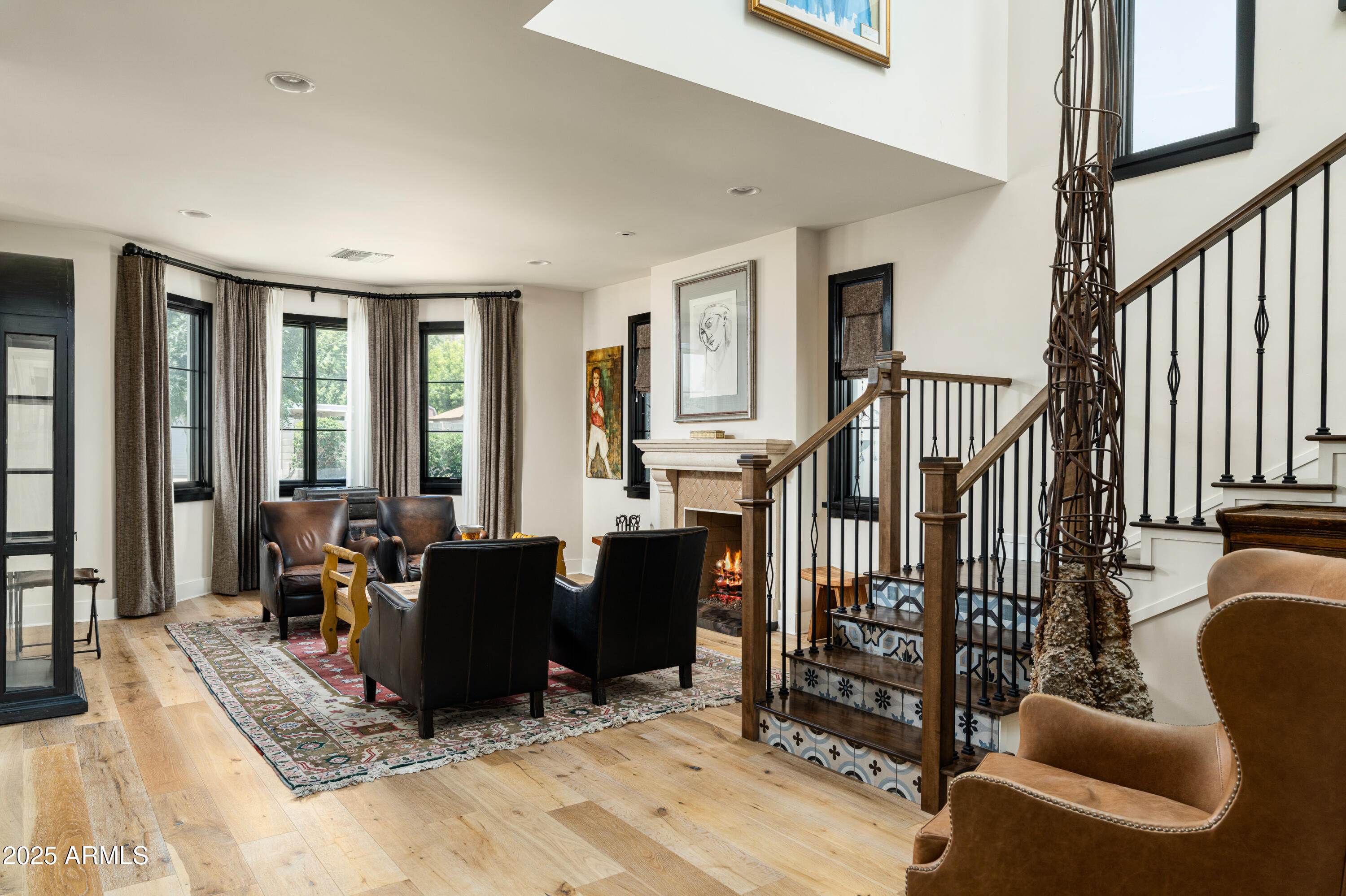 4901 E AMELIA Avenue