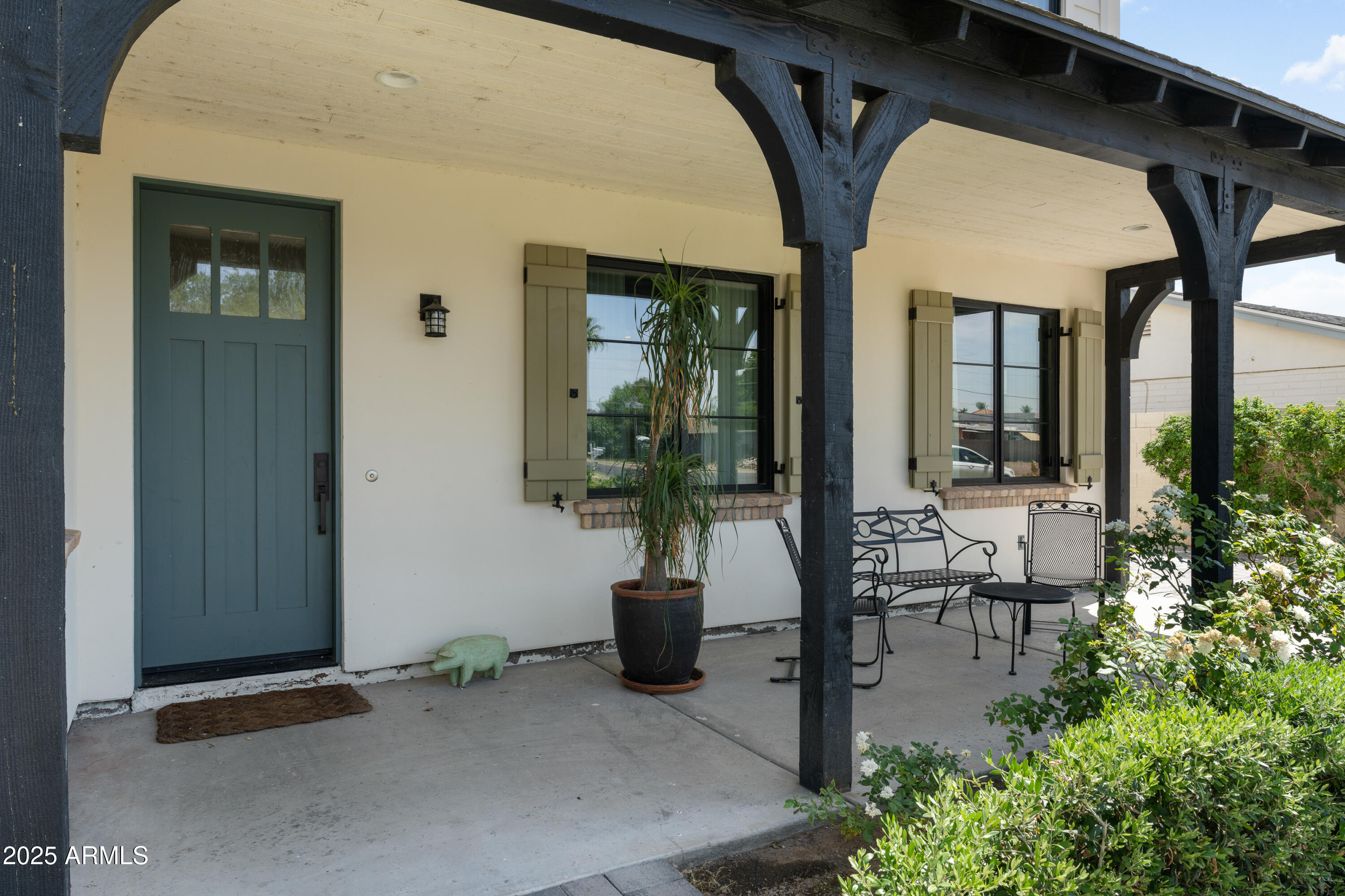 4901 E AMELIA Avenue