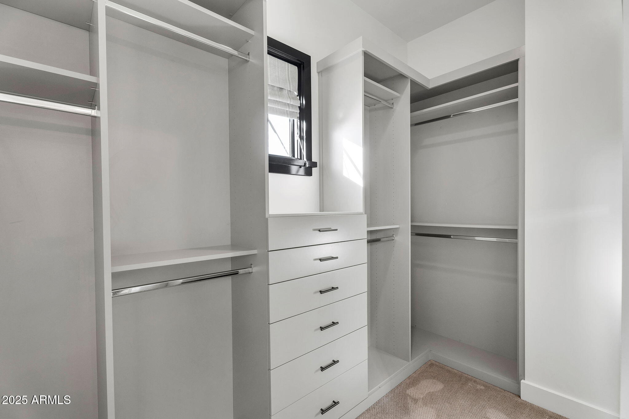 4901 E AMELIA Avenue