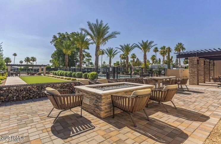 2727 E University Drive 146