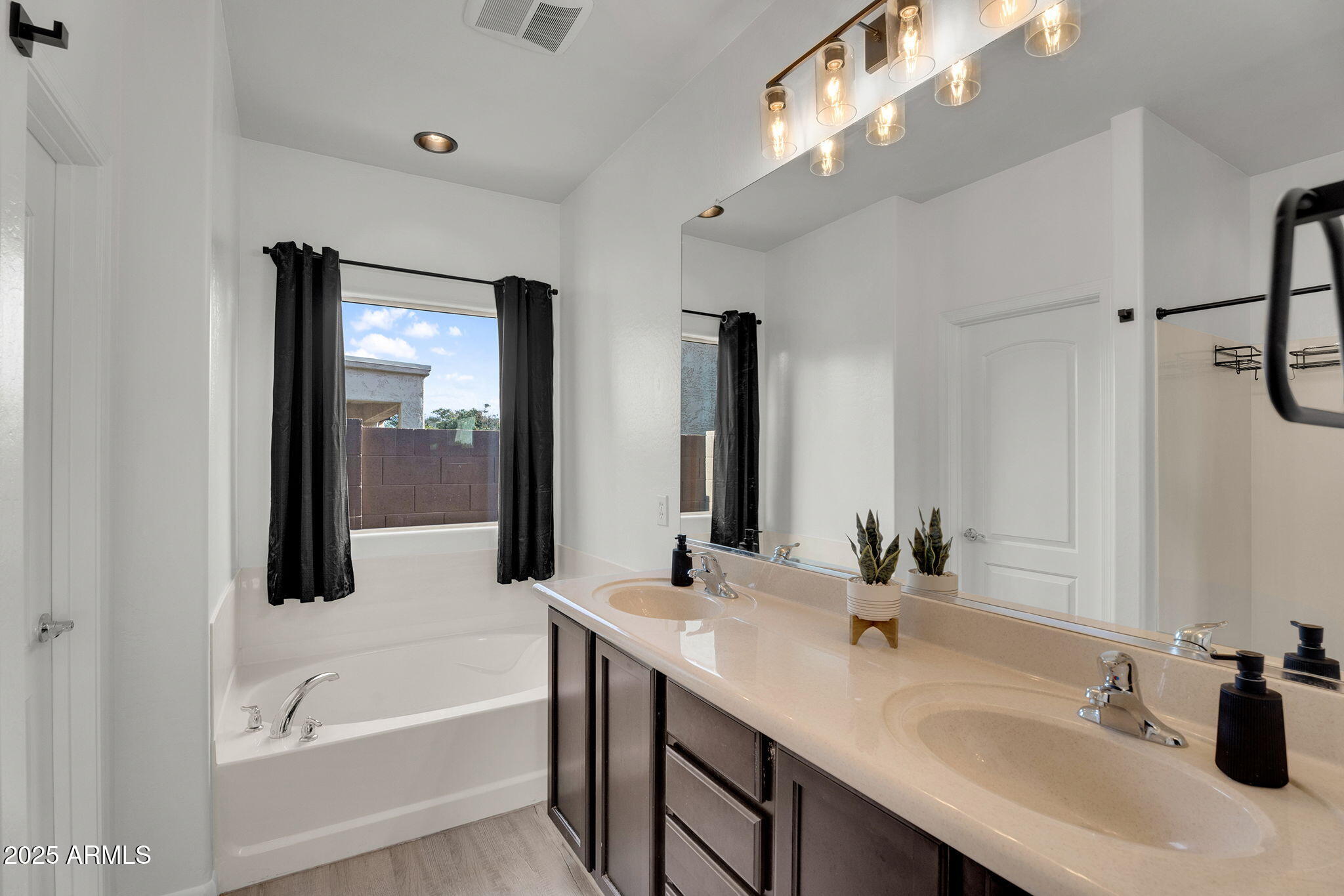 6579 W GEORGETOWN Way