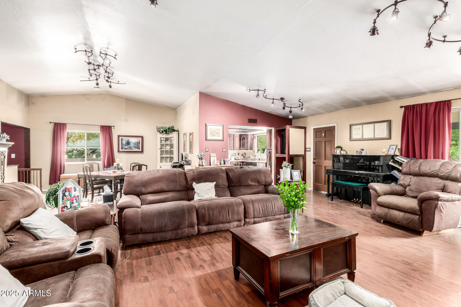 2640 N BRIMHALL
