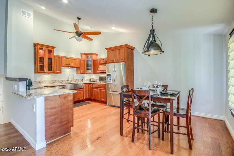 7615 E MINNEZONA Avenue