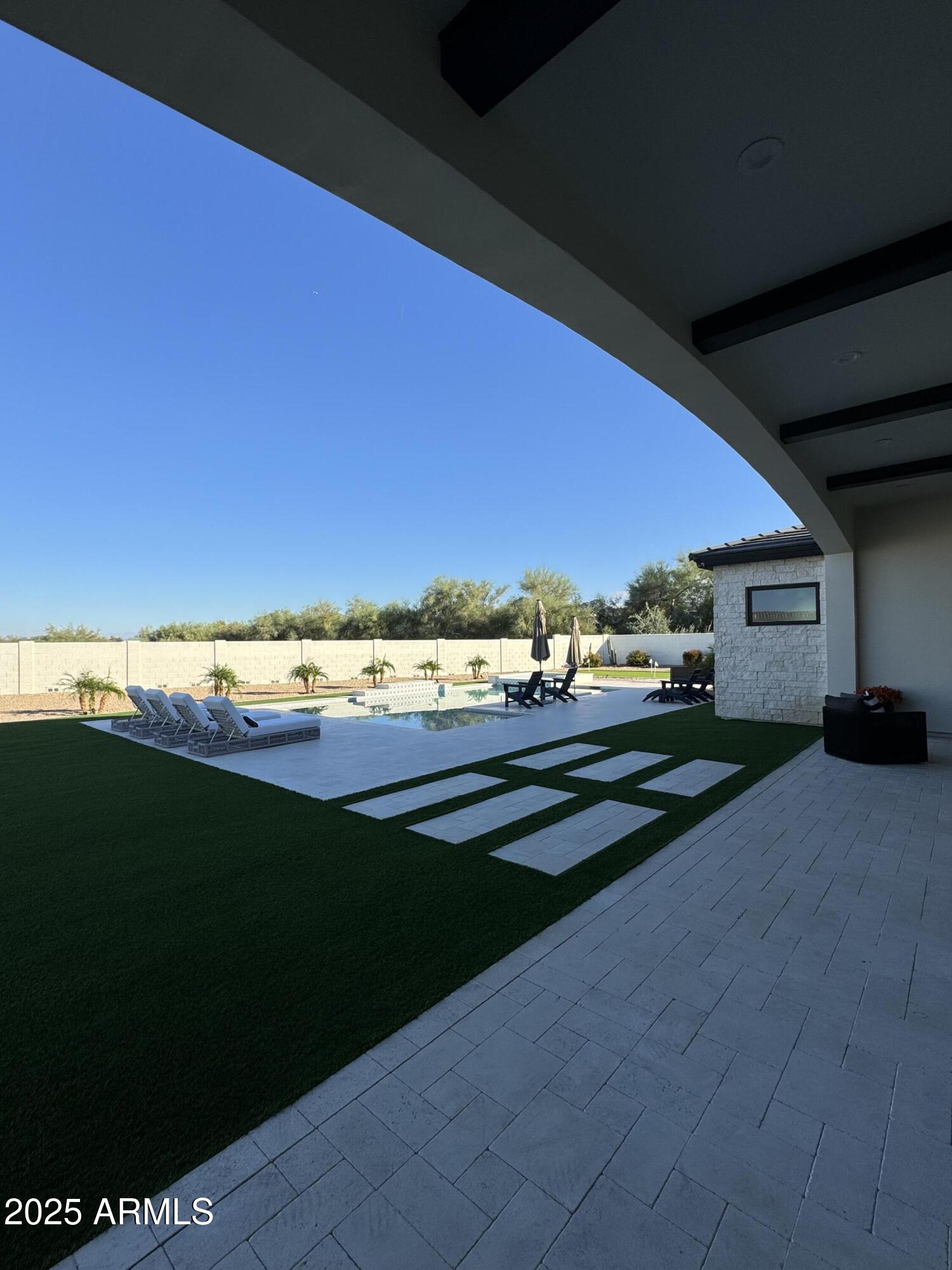 35401 N Mandarin Drive