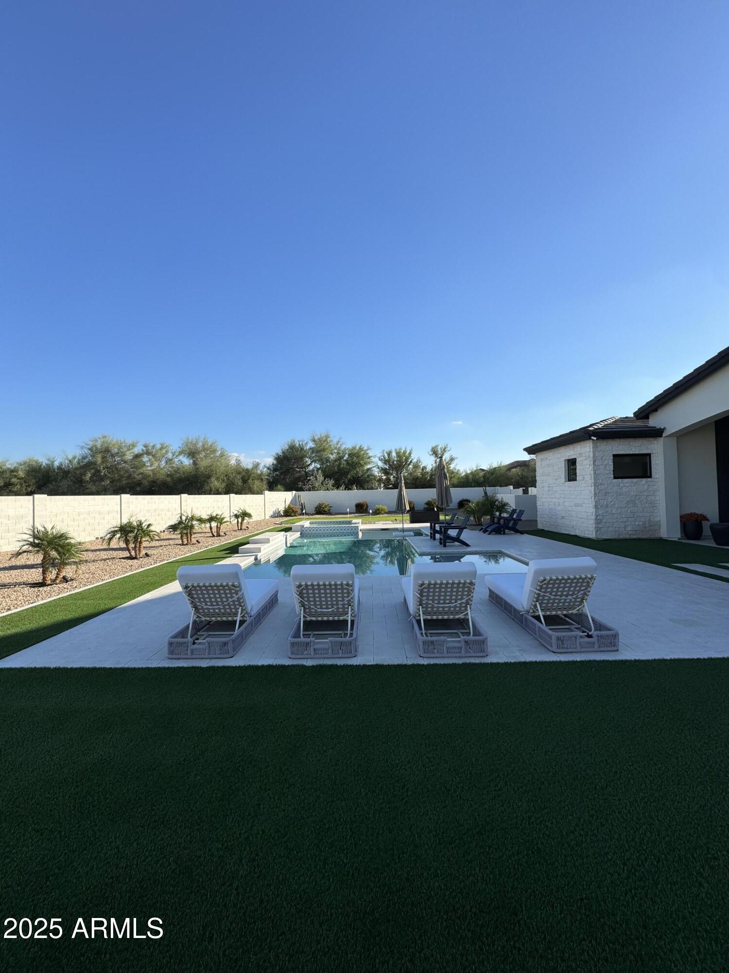 35401 N Mandarin Drive