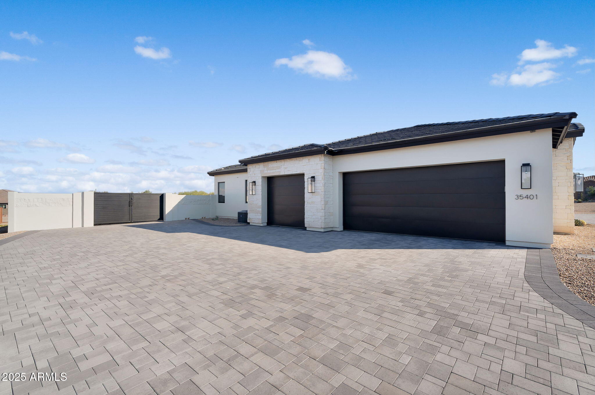 35401 N Mandarin Drive