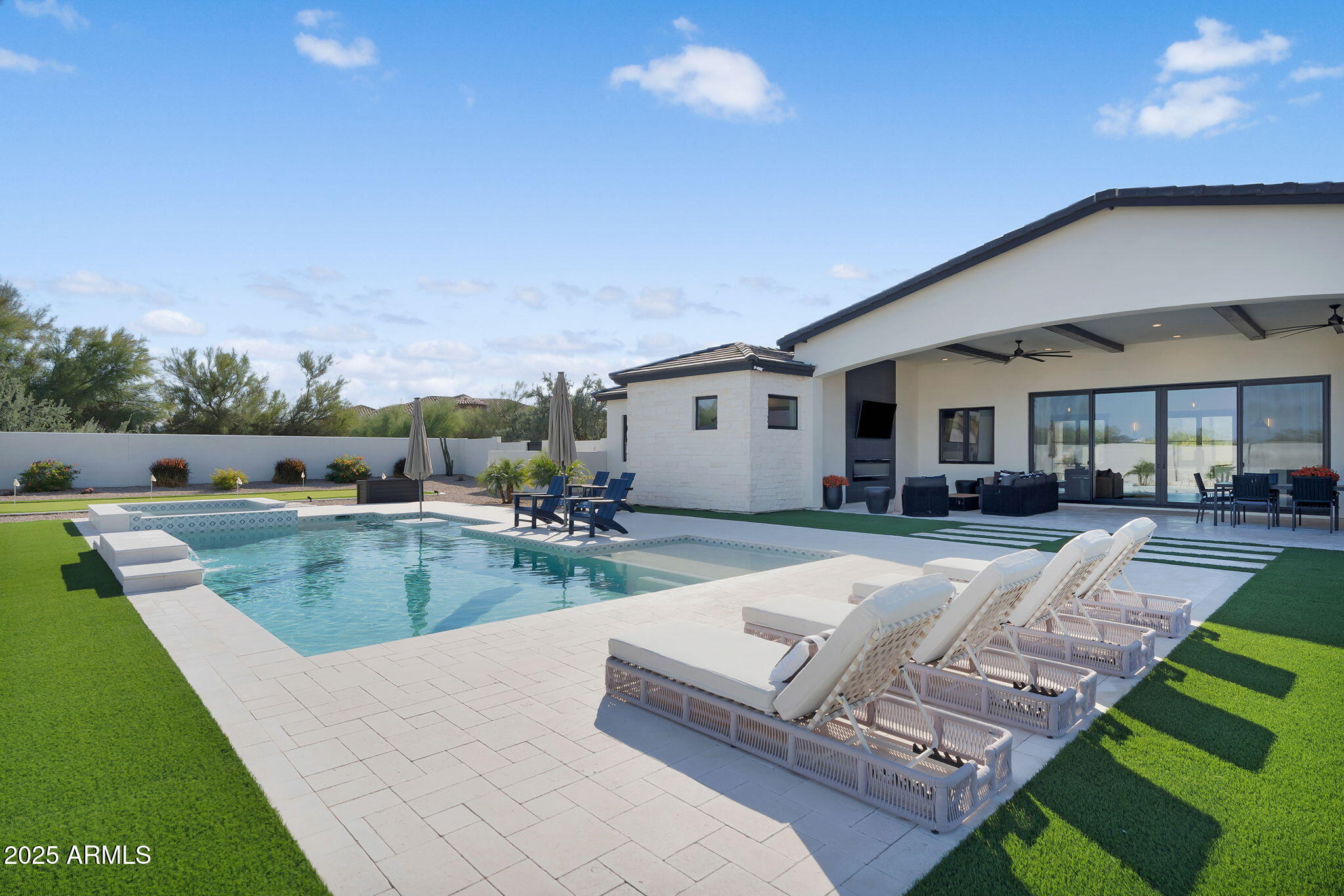 35401 N Mandarin Drive