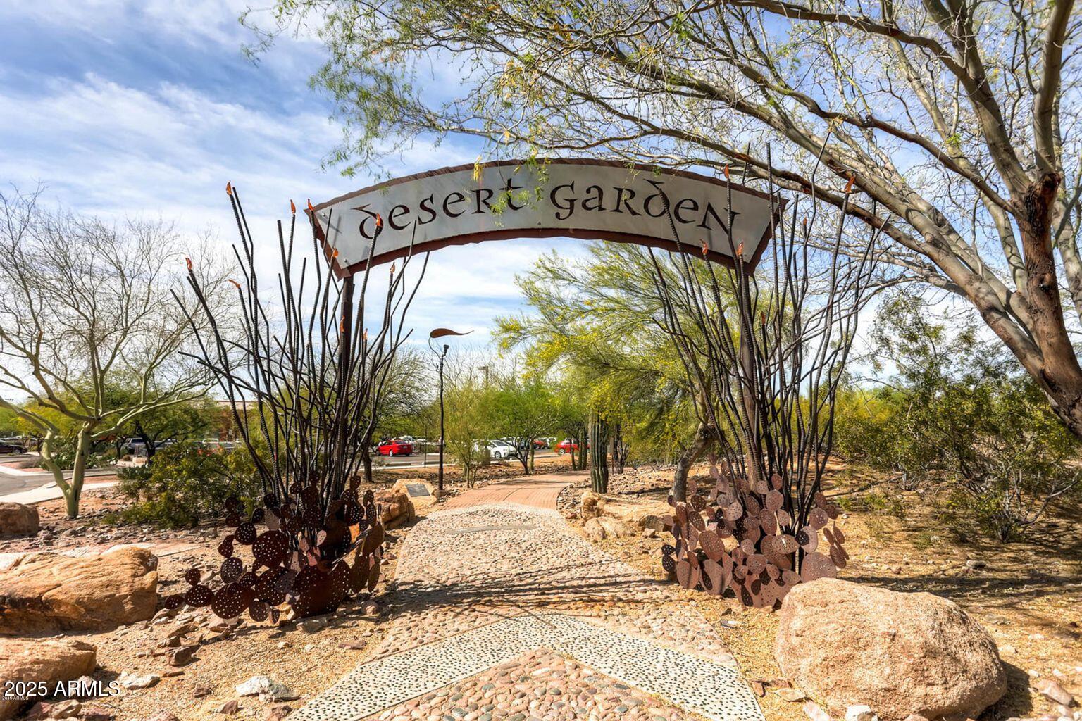 10080 E MOUNTAINVIEW LAKE Drive 358