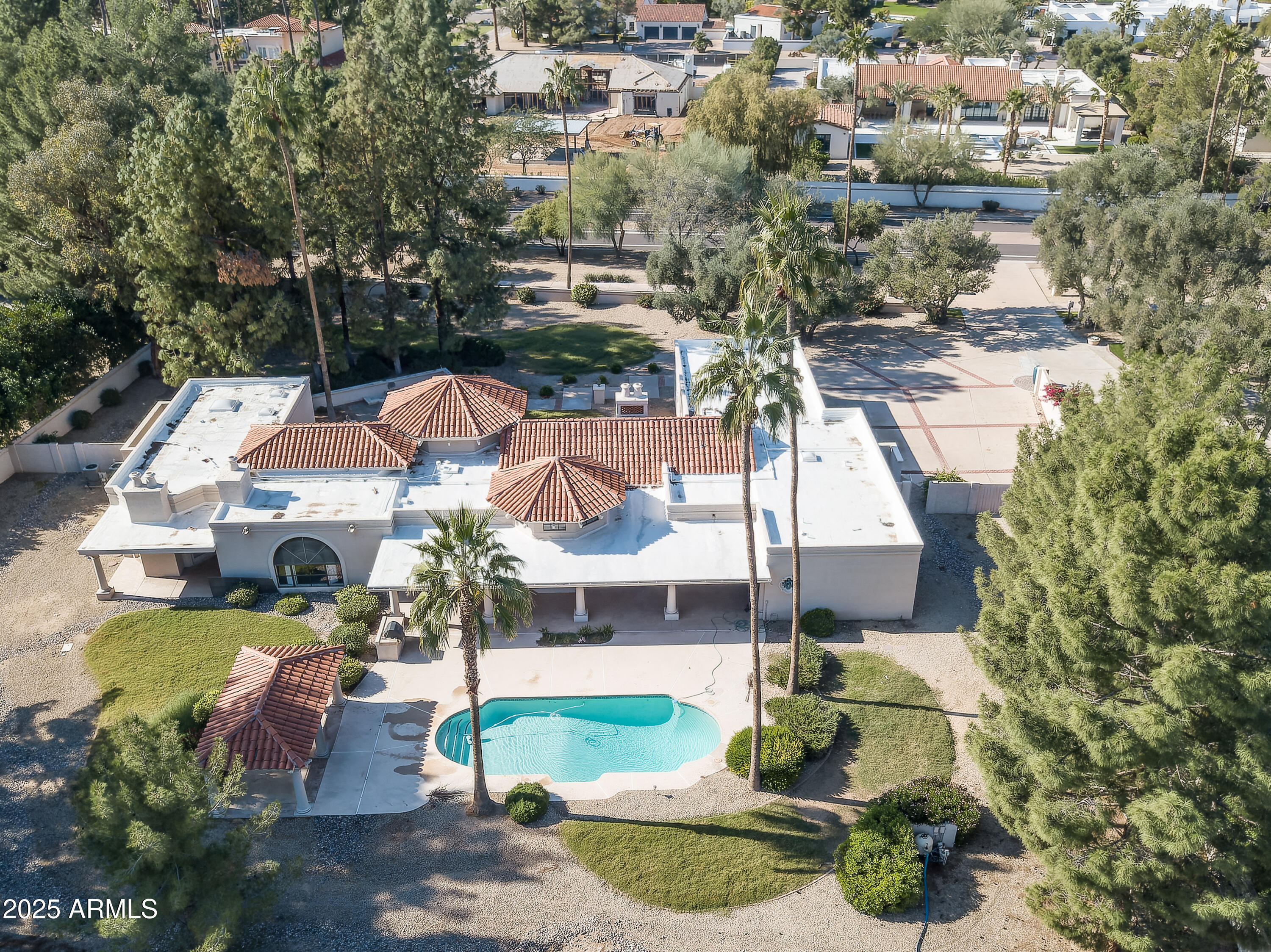 8815 N INVERGORDON Road