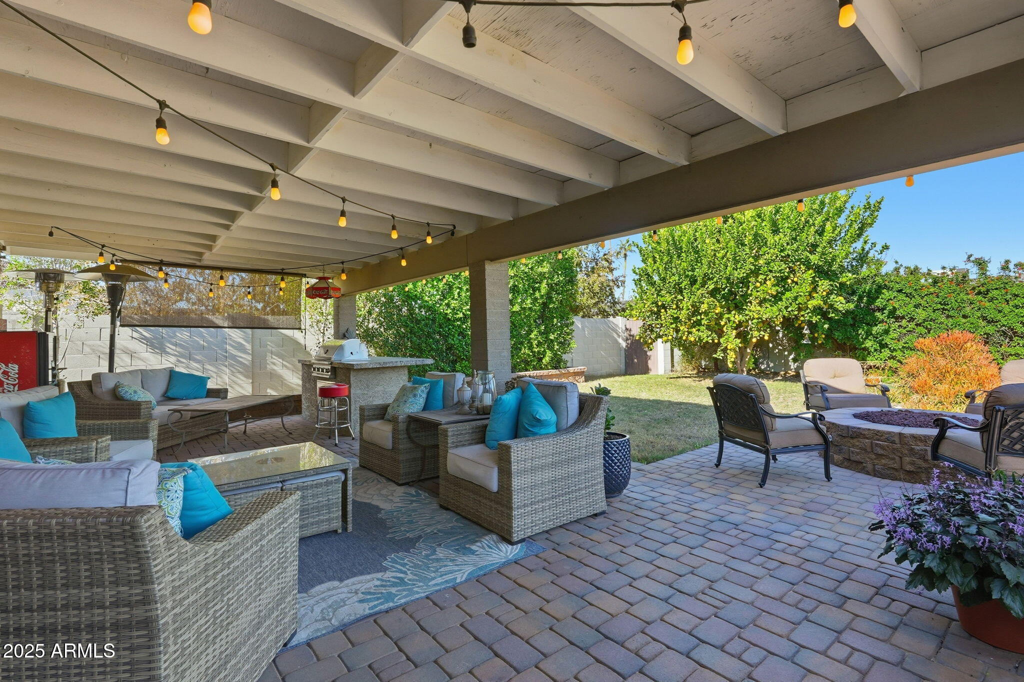 3470 E PARADISE Drive