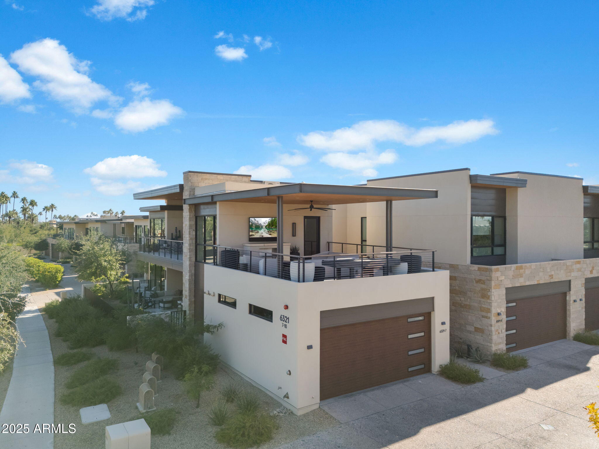 6321 E PHOENICIAN Boulevard 7