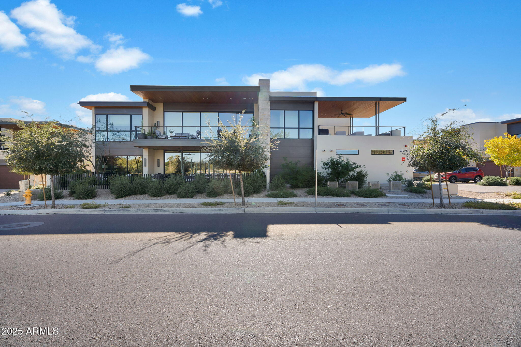 6321 E PHOENICIAN Boulevard 7