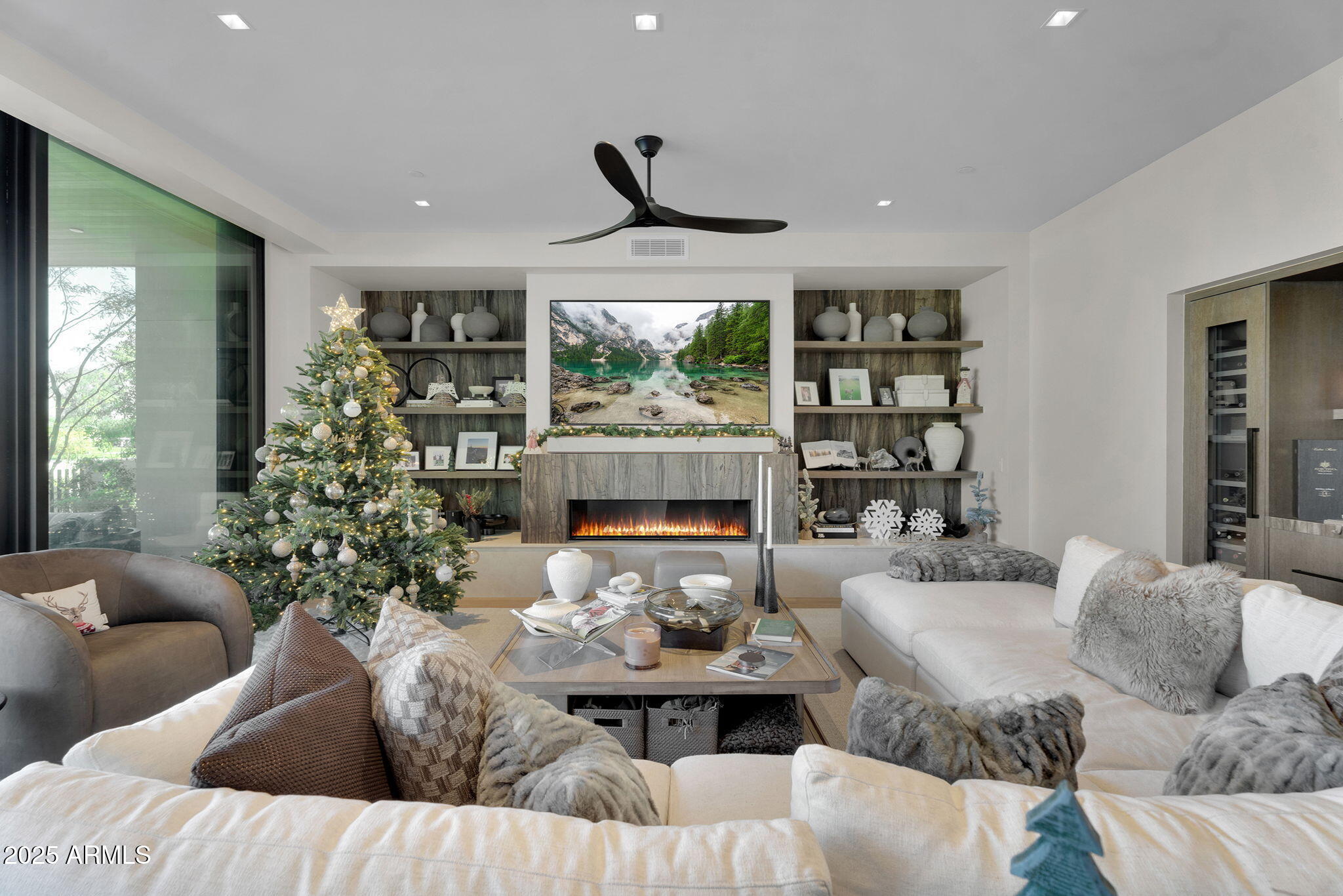 6321 E PHOENICIAN Boulevard 7