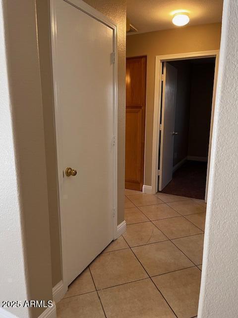 1719 E HORSESHOE Avenue