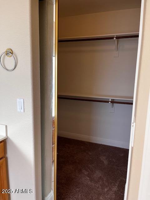 1719 E HORSESHOE Avenue