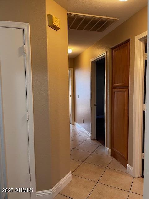 1719 E HORSESHOE Avenue