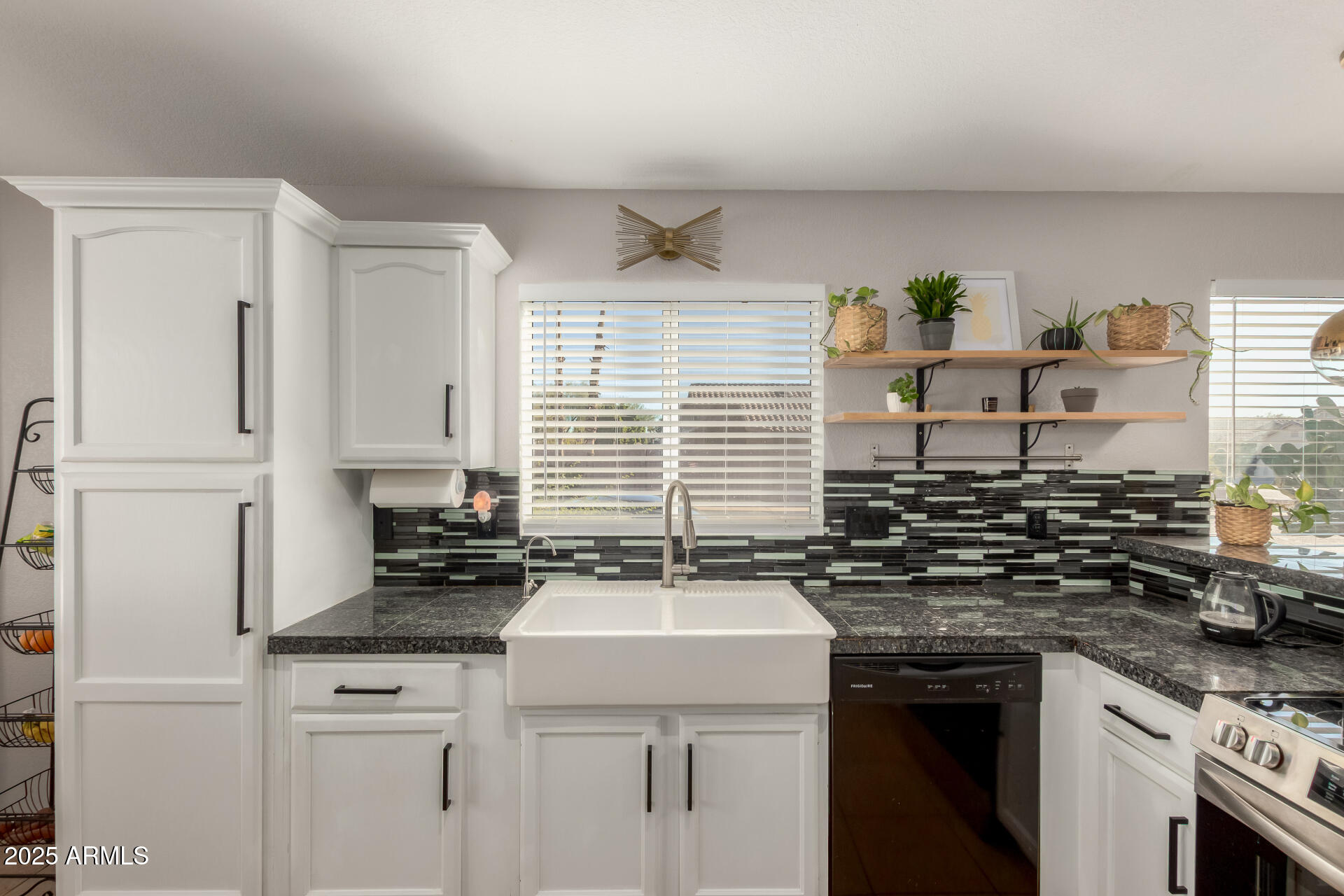 4545 E WOODLAND Drive