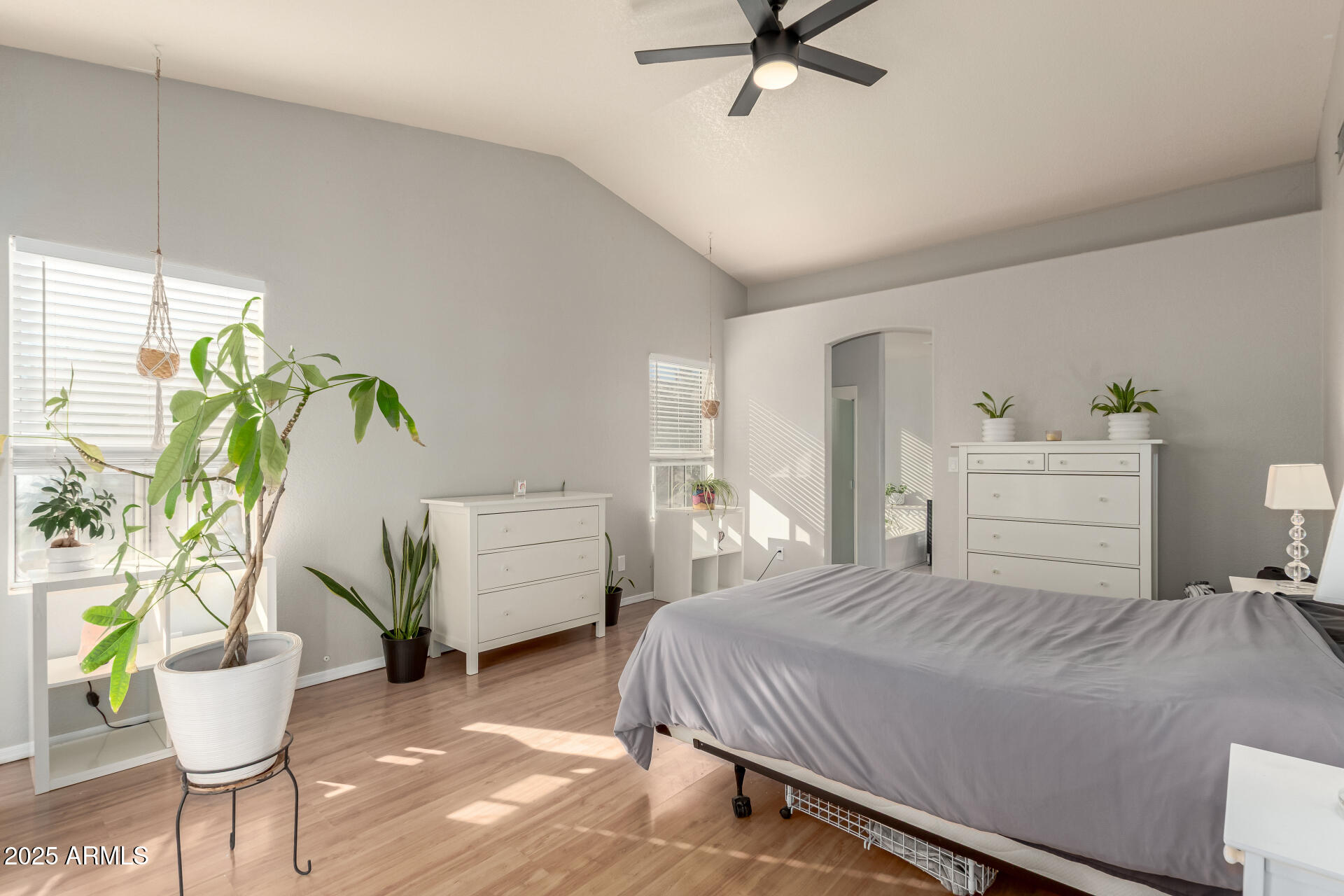 4545 E WOODLAND Drive