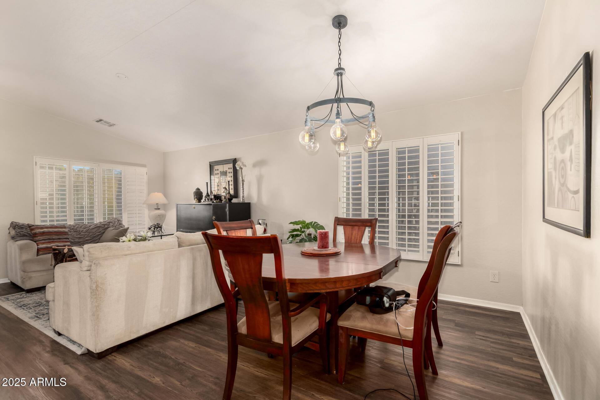 10447 E DIAMOND Avenue