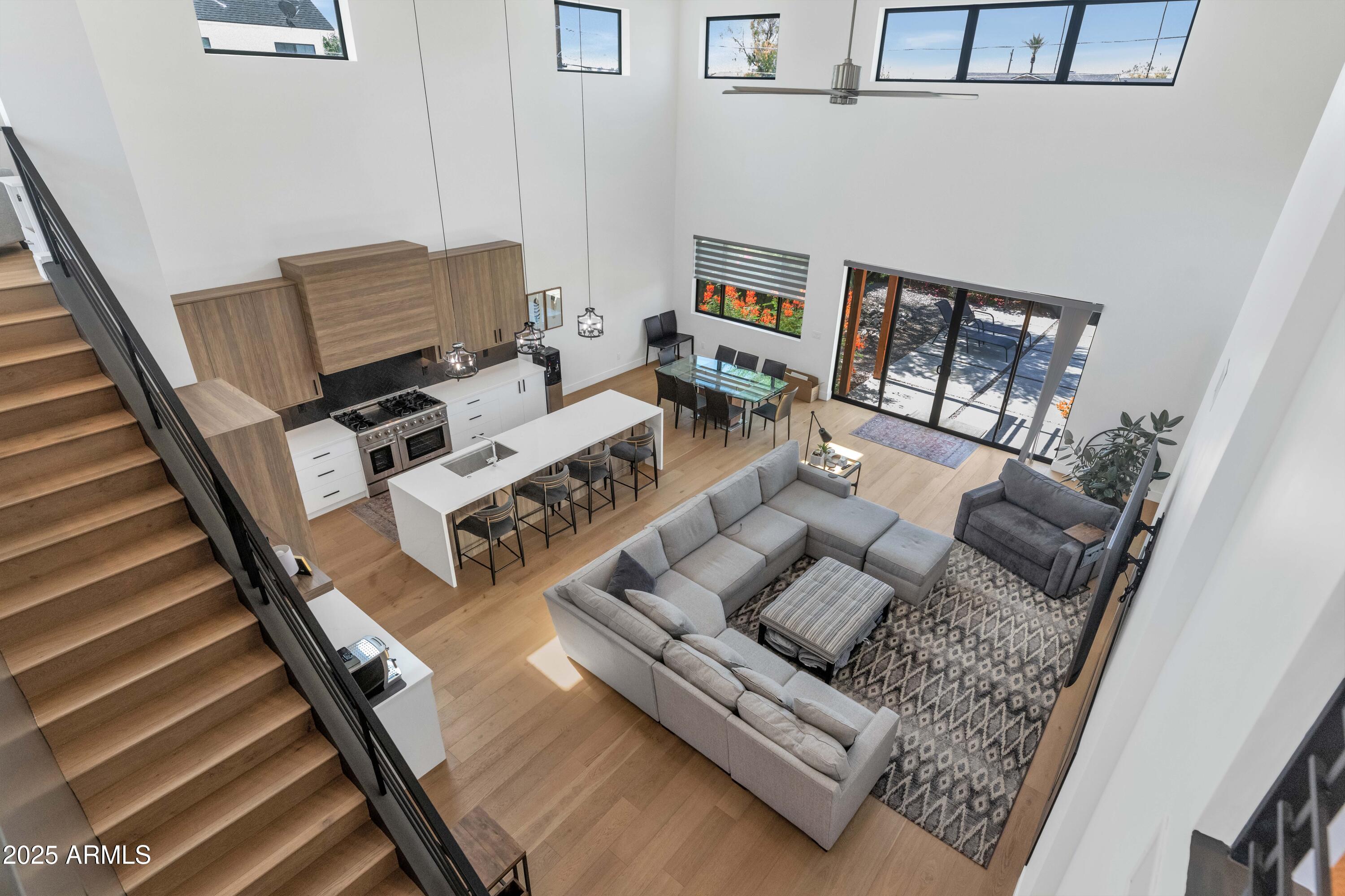 4413 E TURNEY Avenue