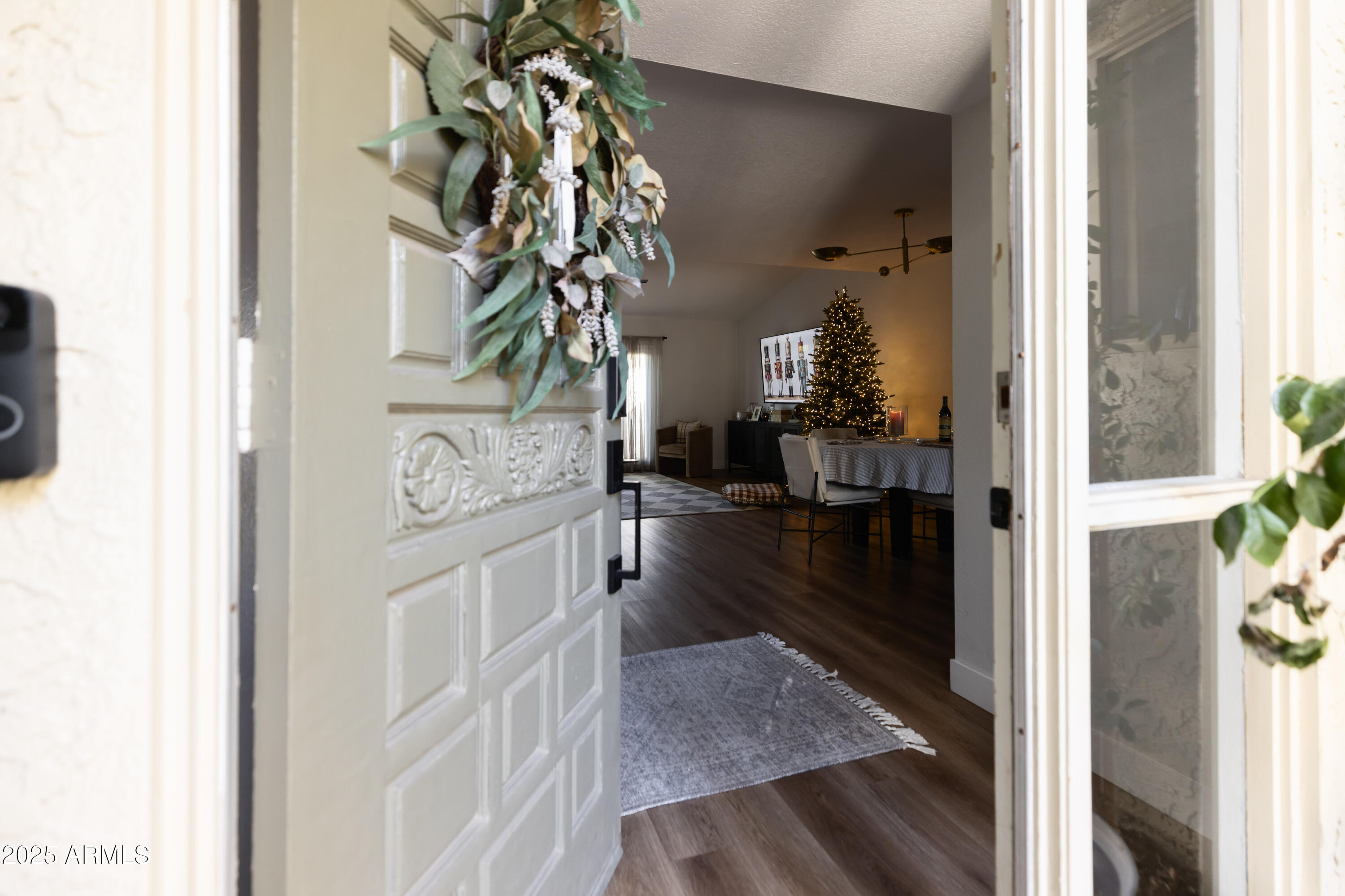 2906 E AVENIDA OLIVOS