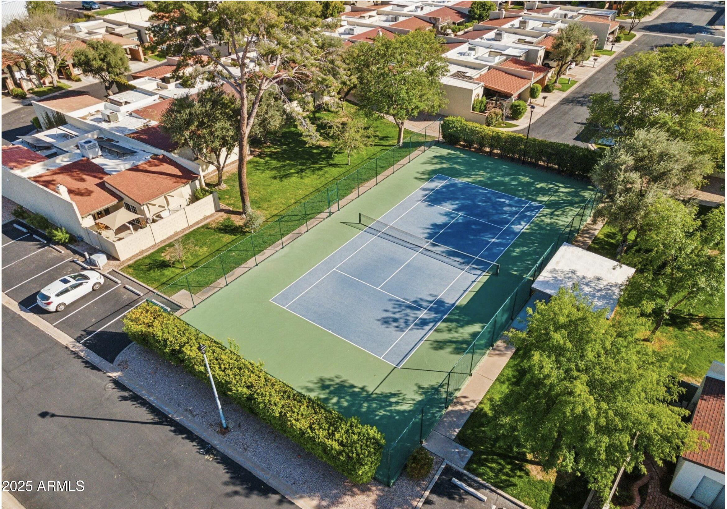 2906 E AVENIDA OLIVOS