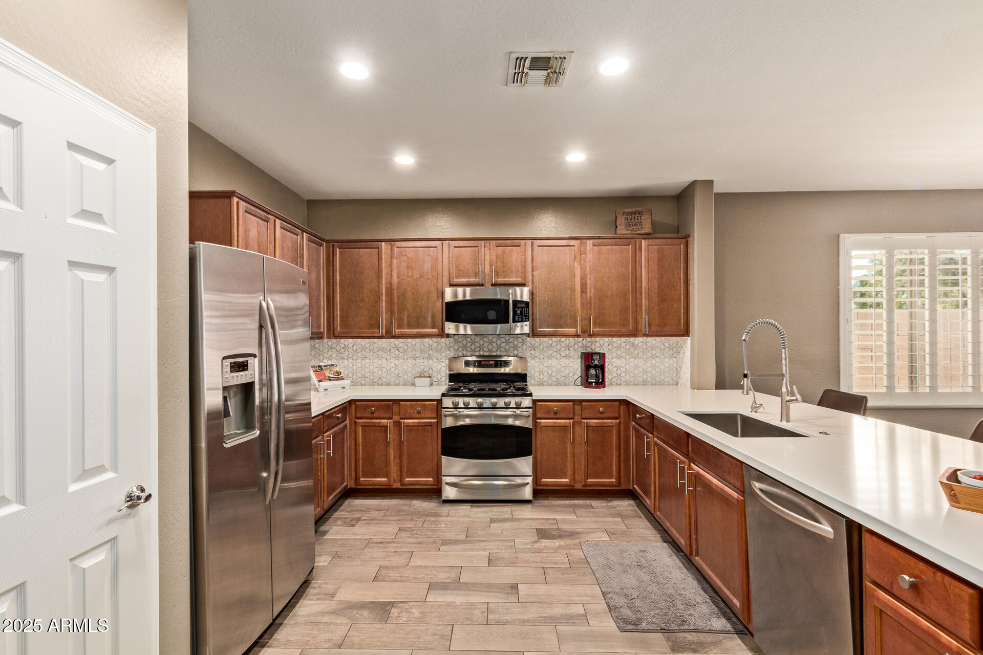 3295 E CASTANETS Drive