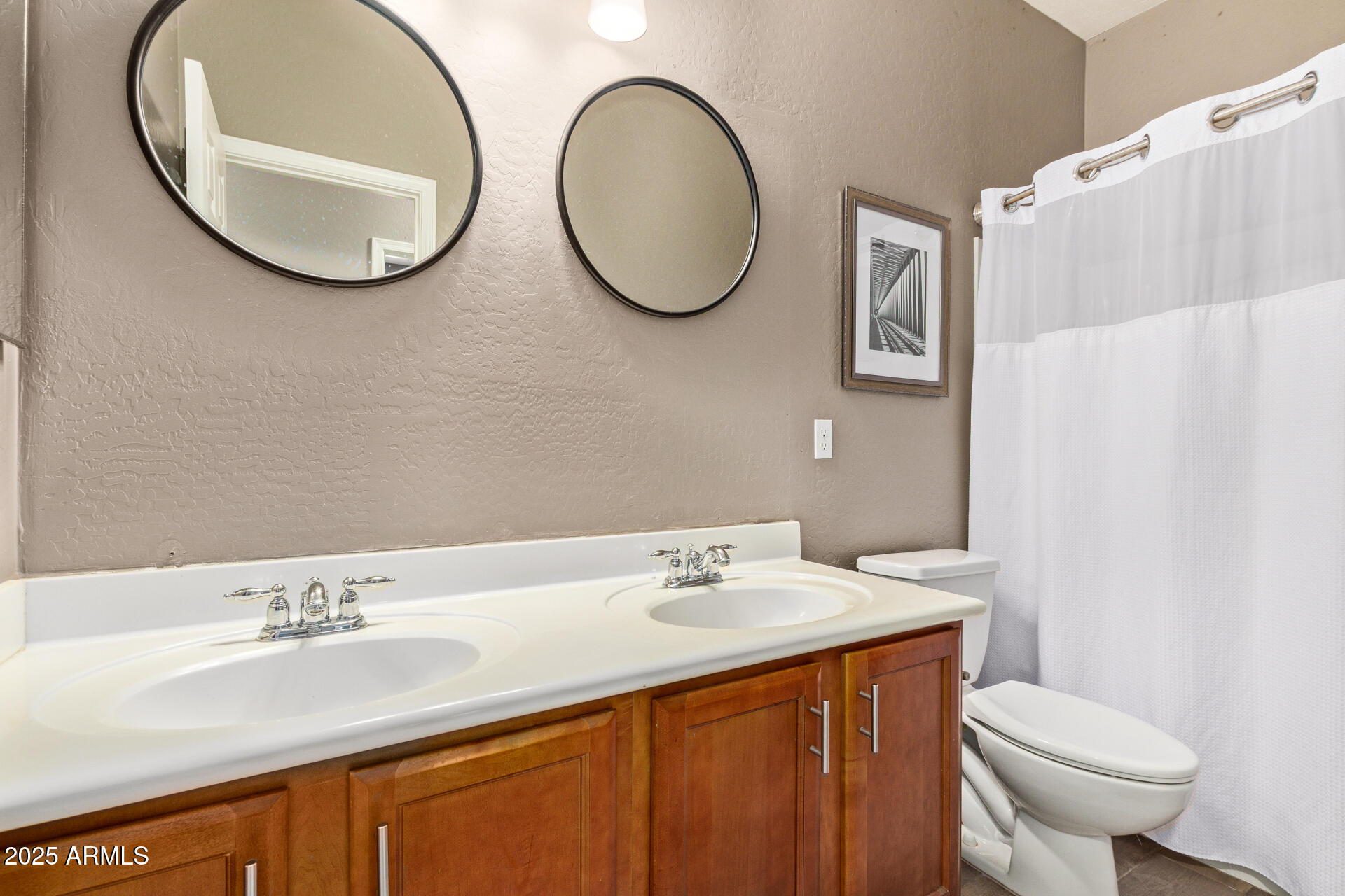 3295 E CASTANETS Drive