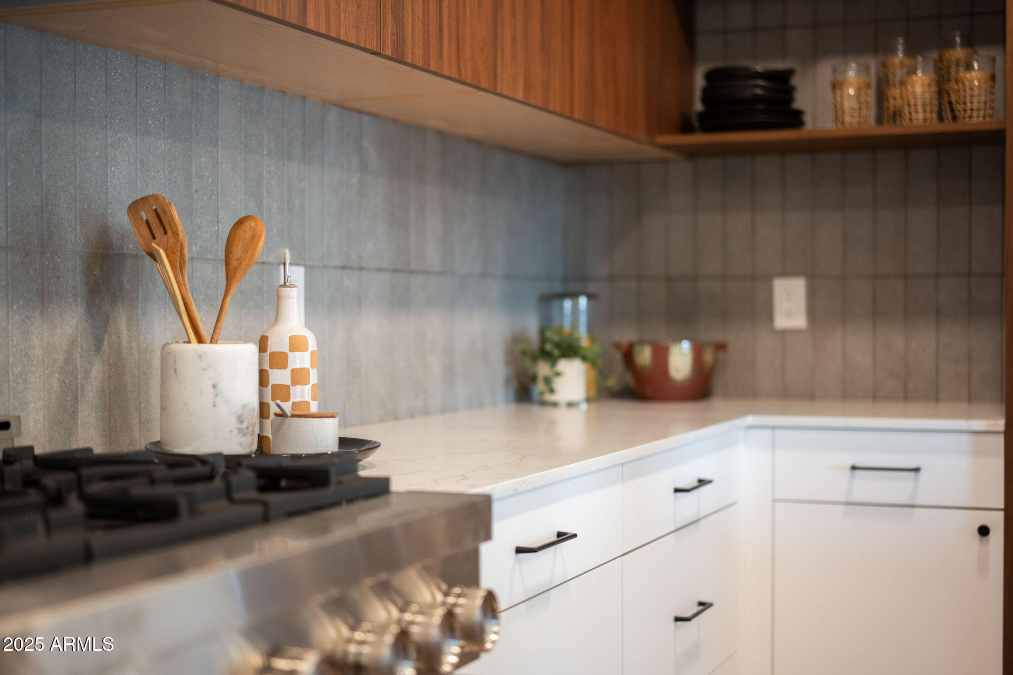 2225 E Belmont Avenue