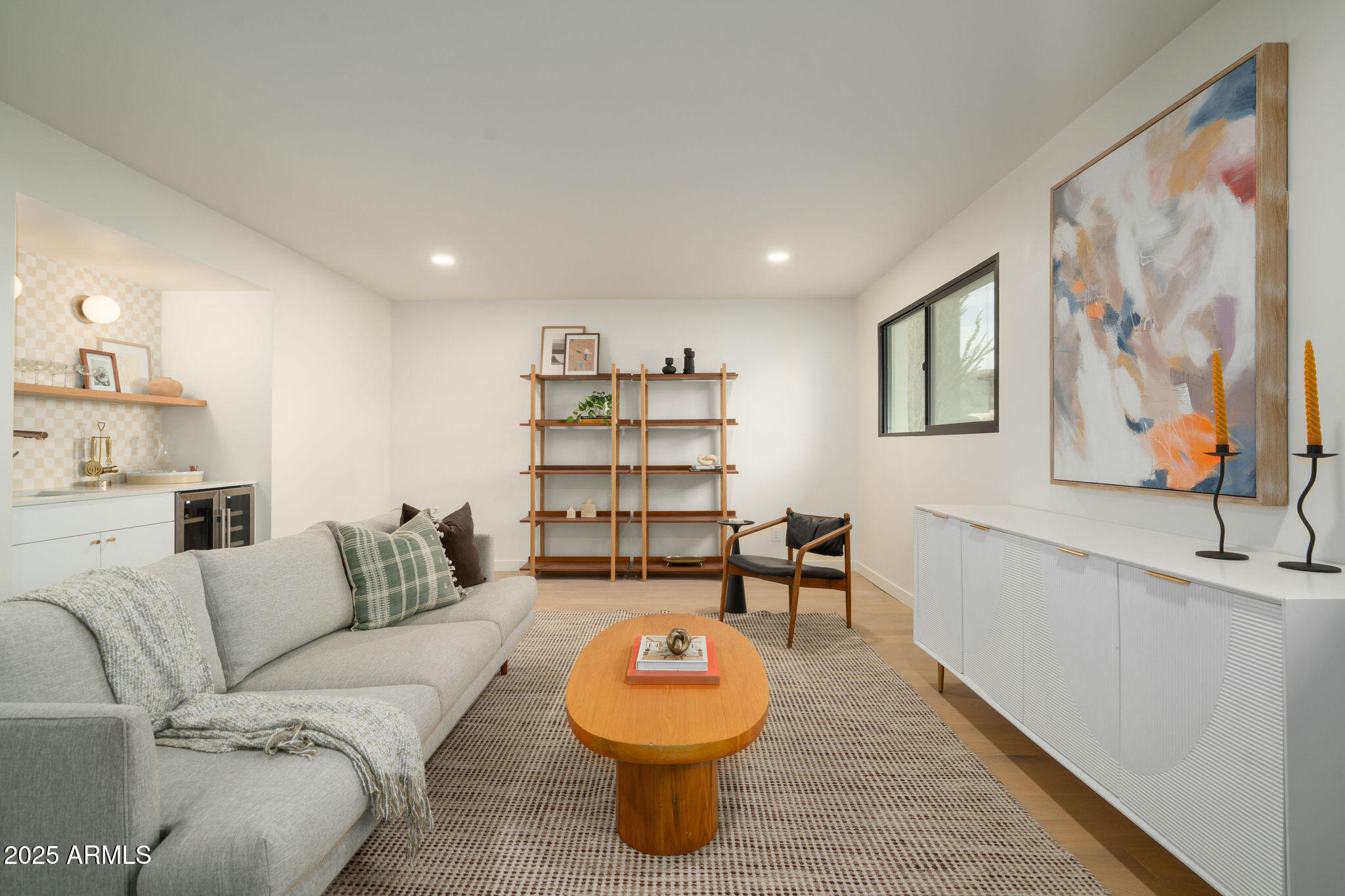 2225 E Belmont Avenue