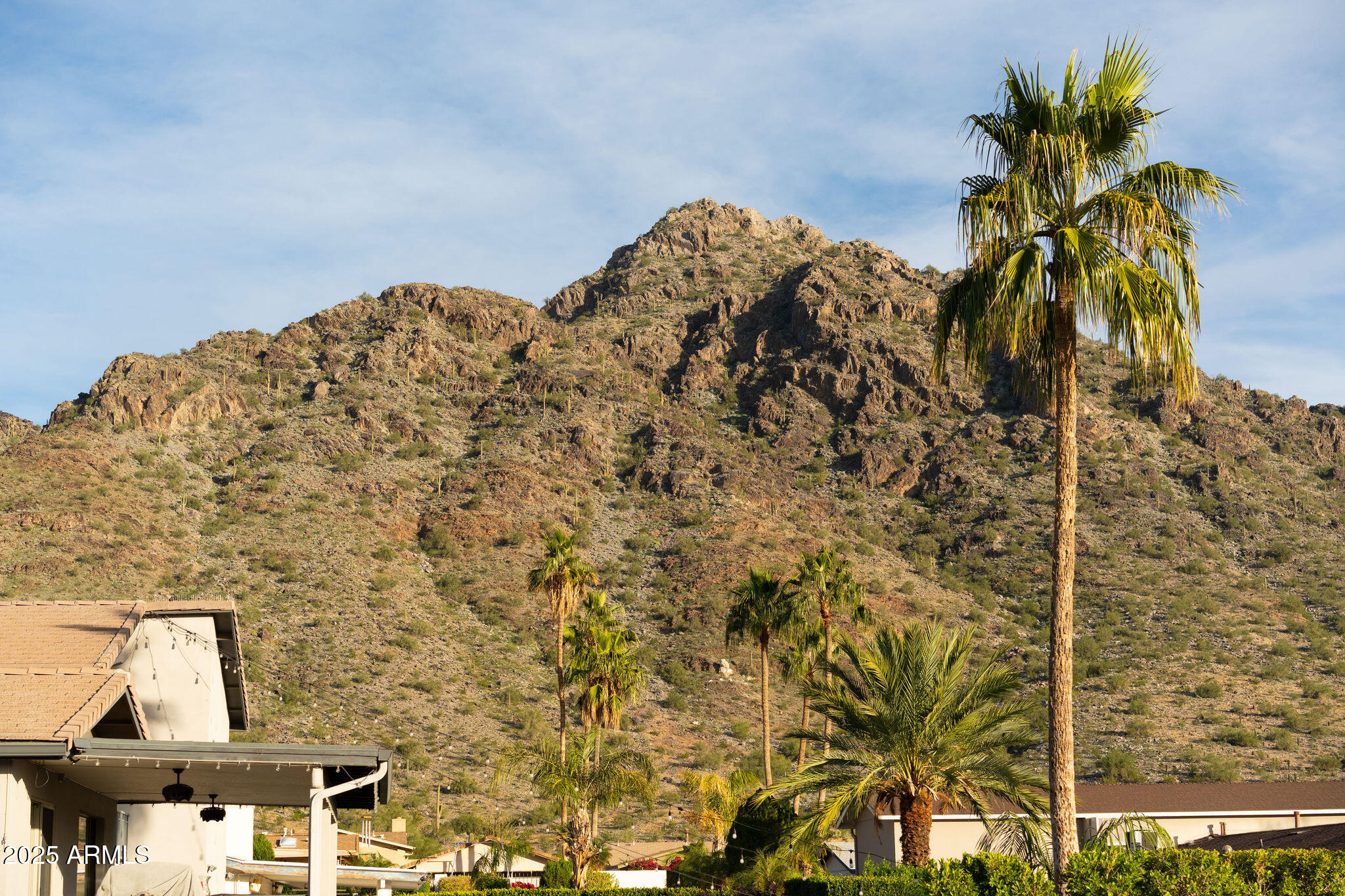 2225 E Belmont Avenue