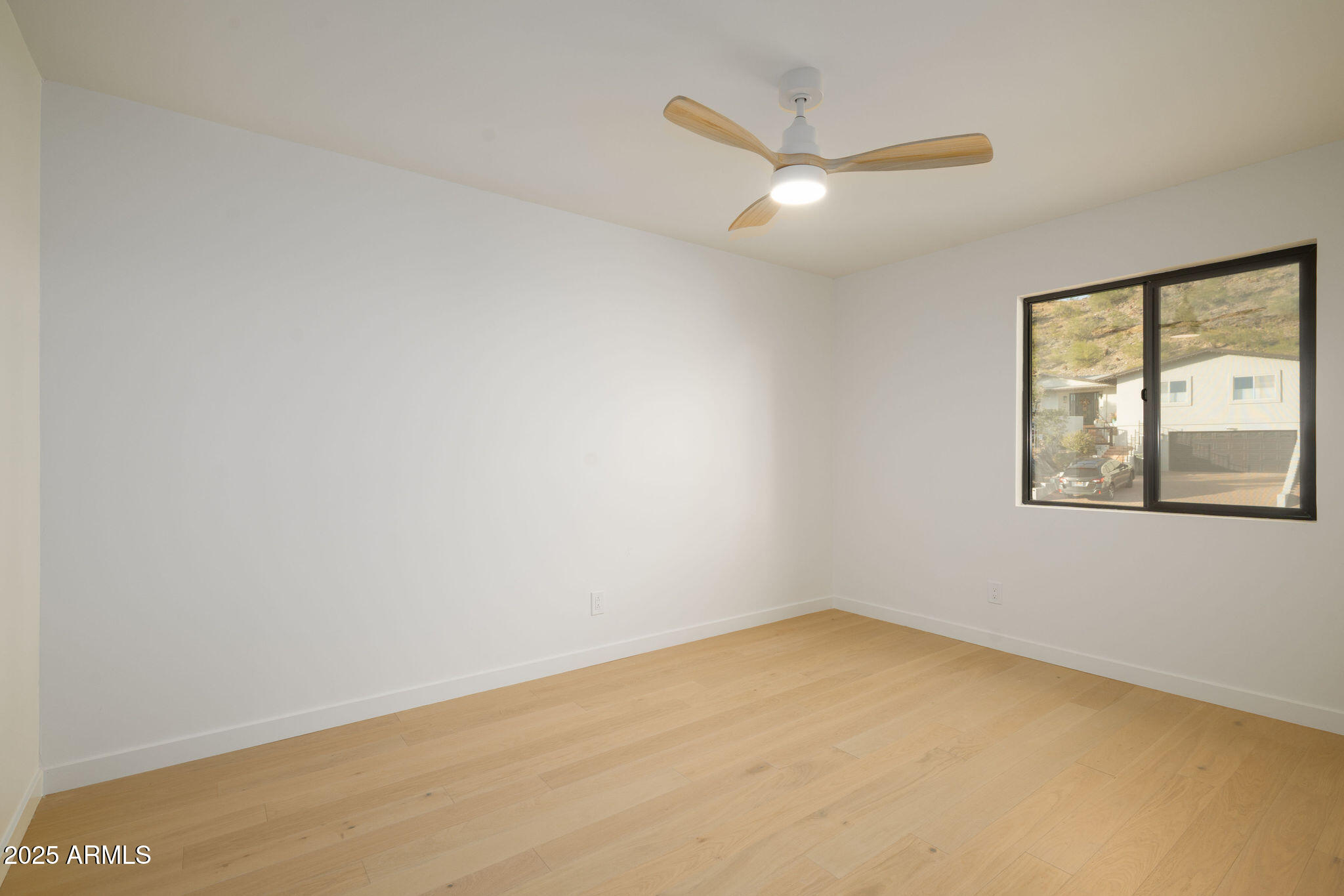 2225 E Belmont Avenue