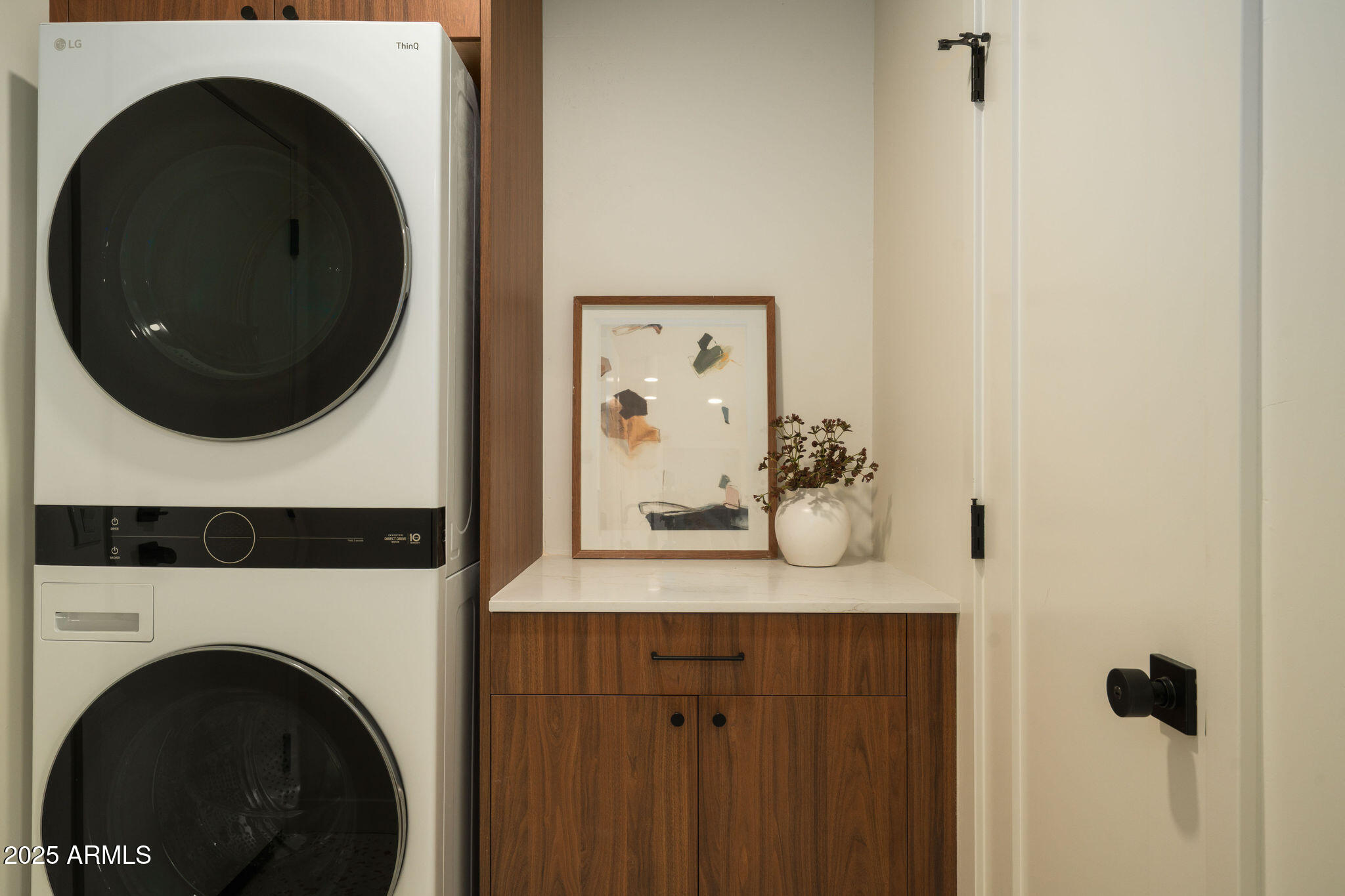 2225 E Belmont Avenue