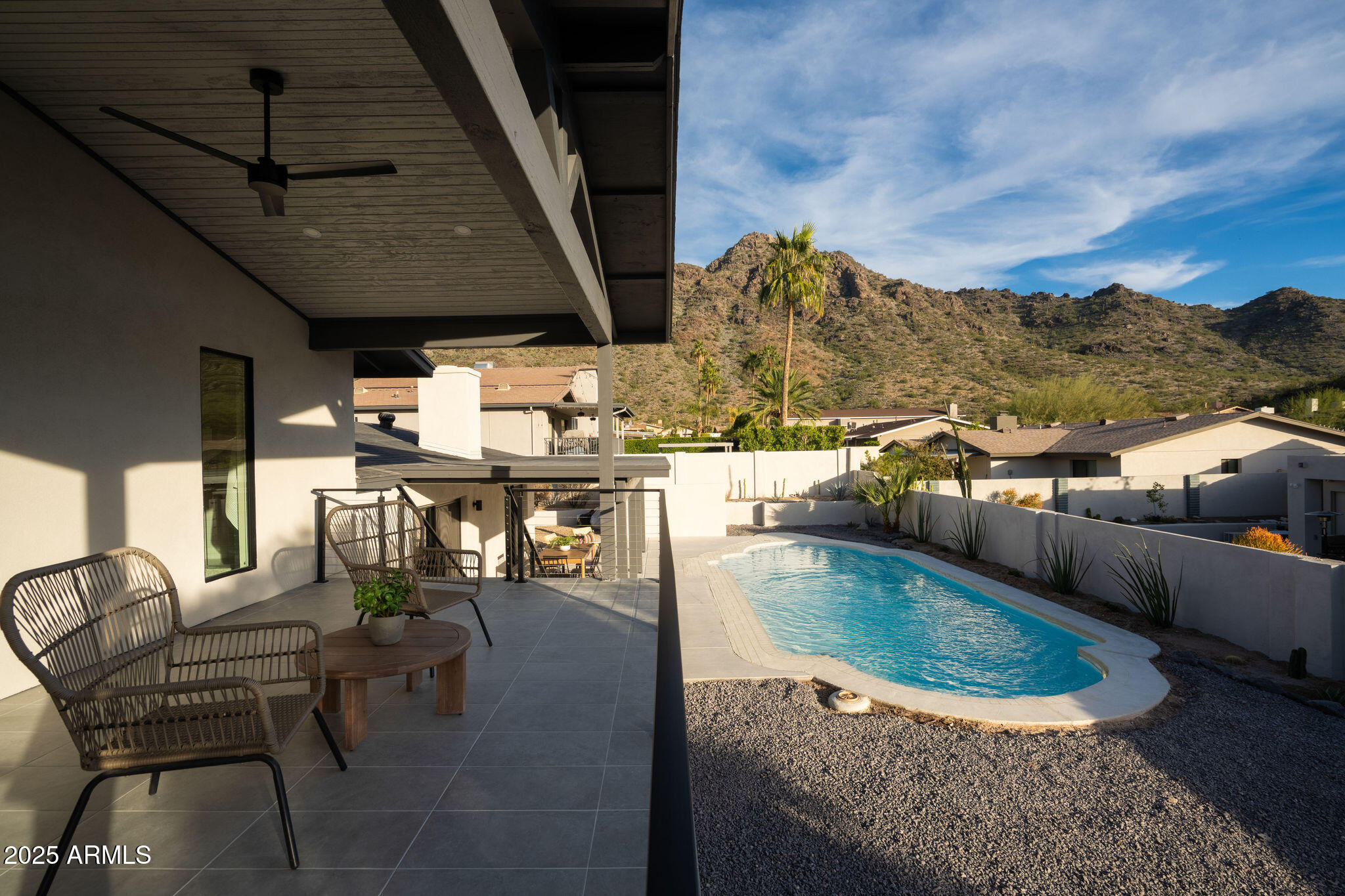 2225 E Belmont Avenue