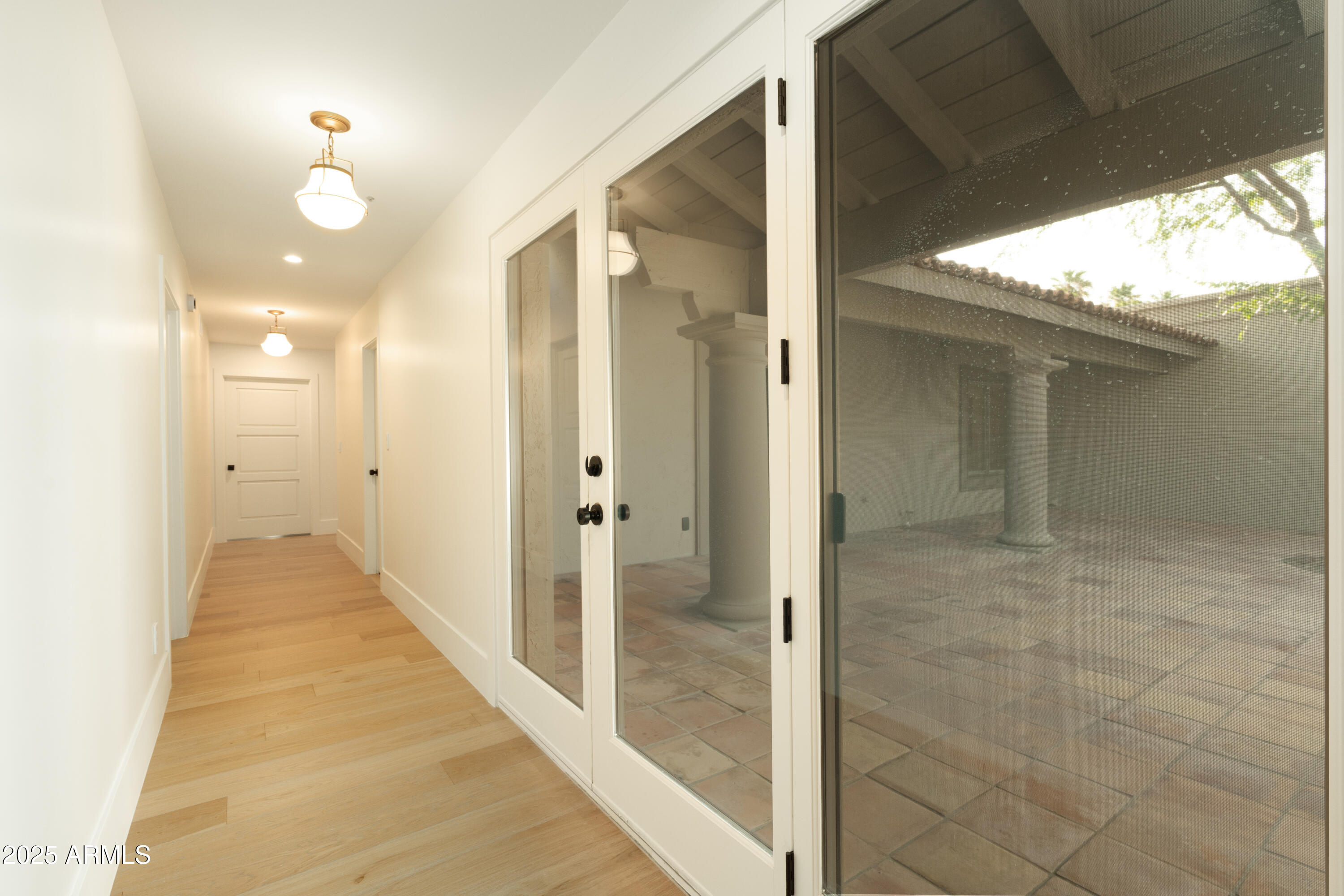 8401 E VISTA DEL LAGO