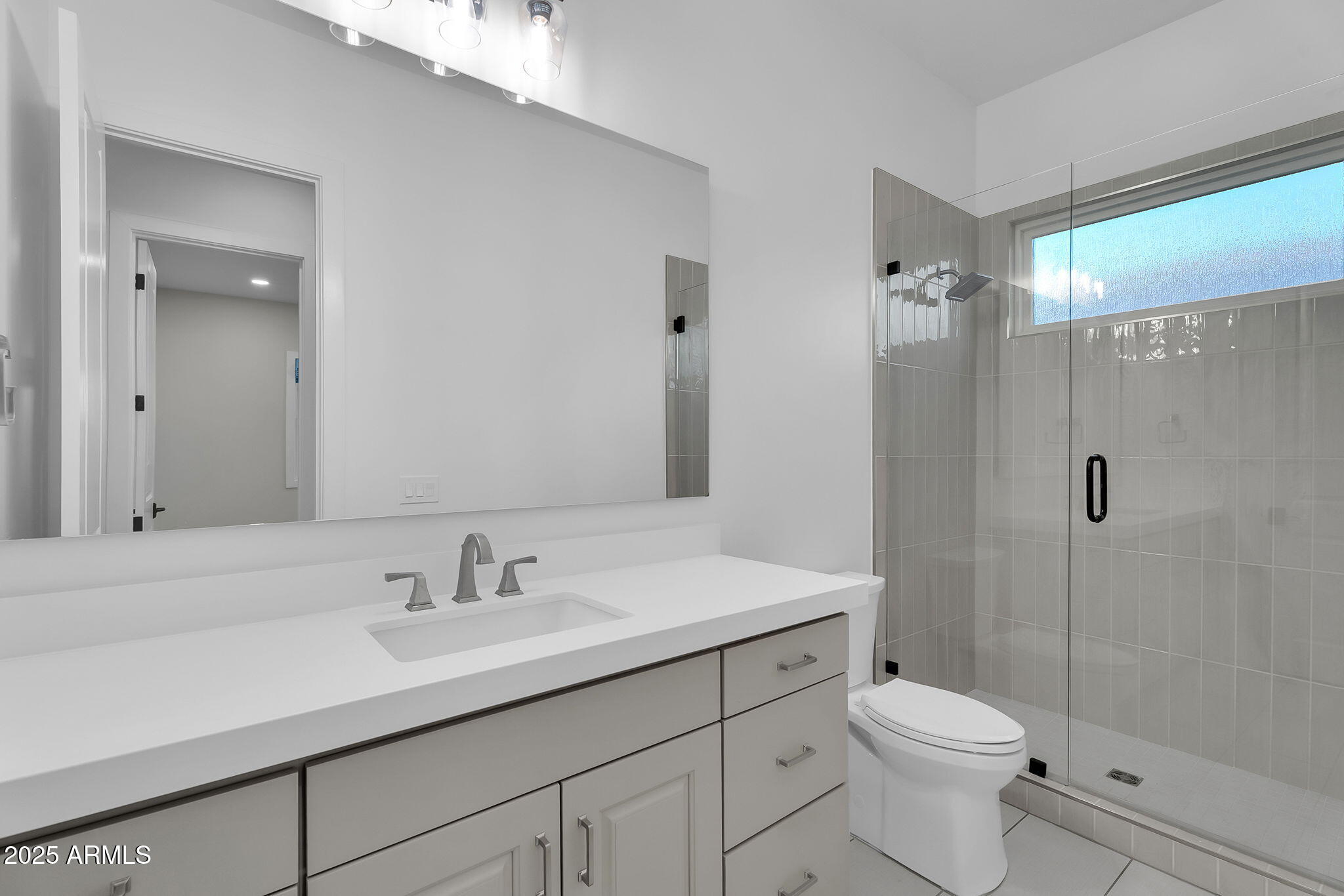 3918 E CRITTENDEN Lane