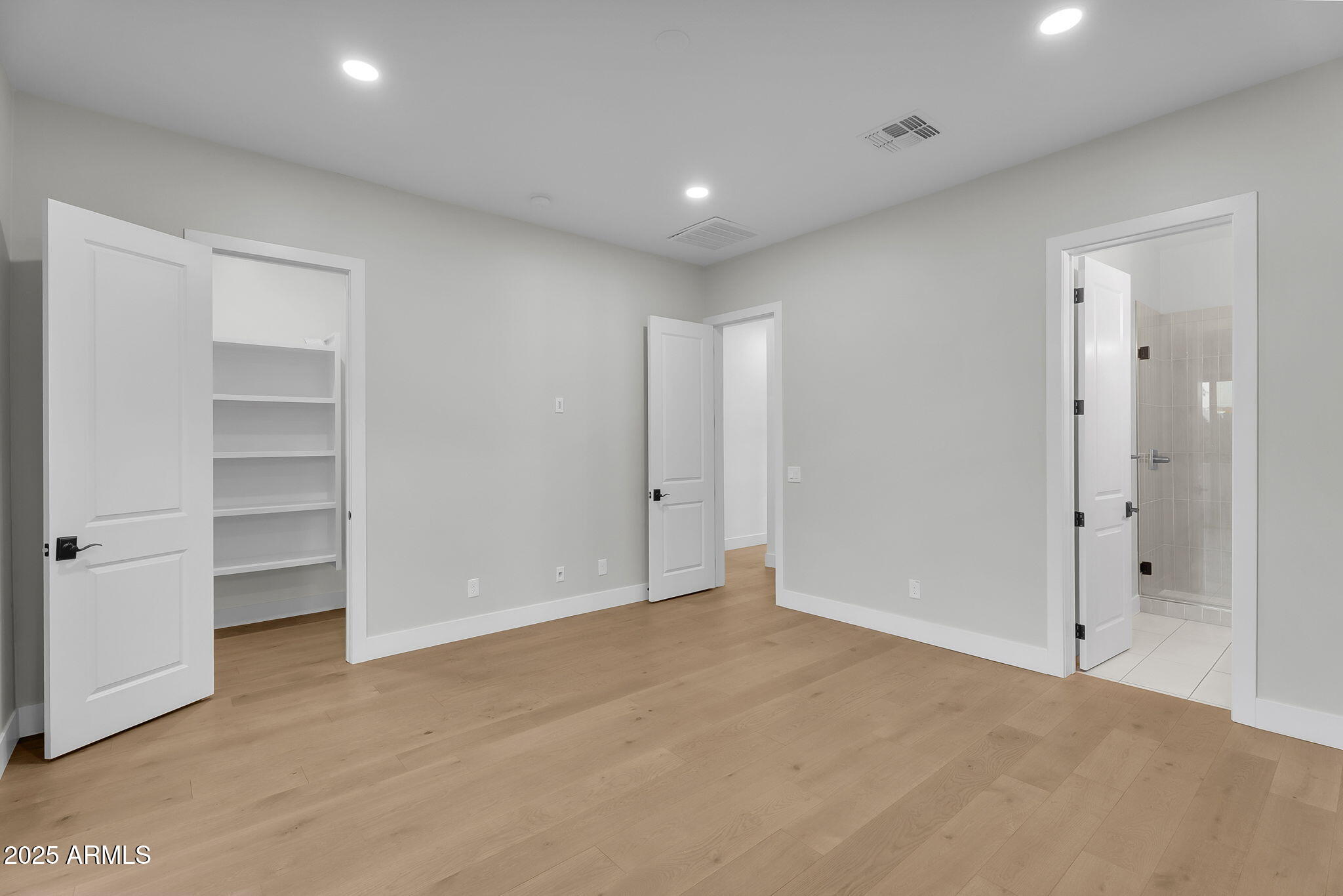 3918 E CRITTENDEN Lane