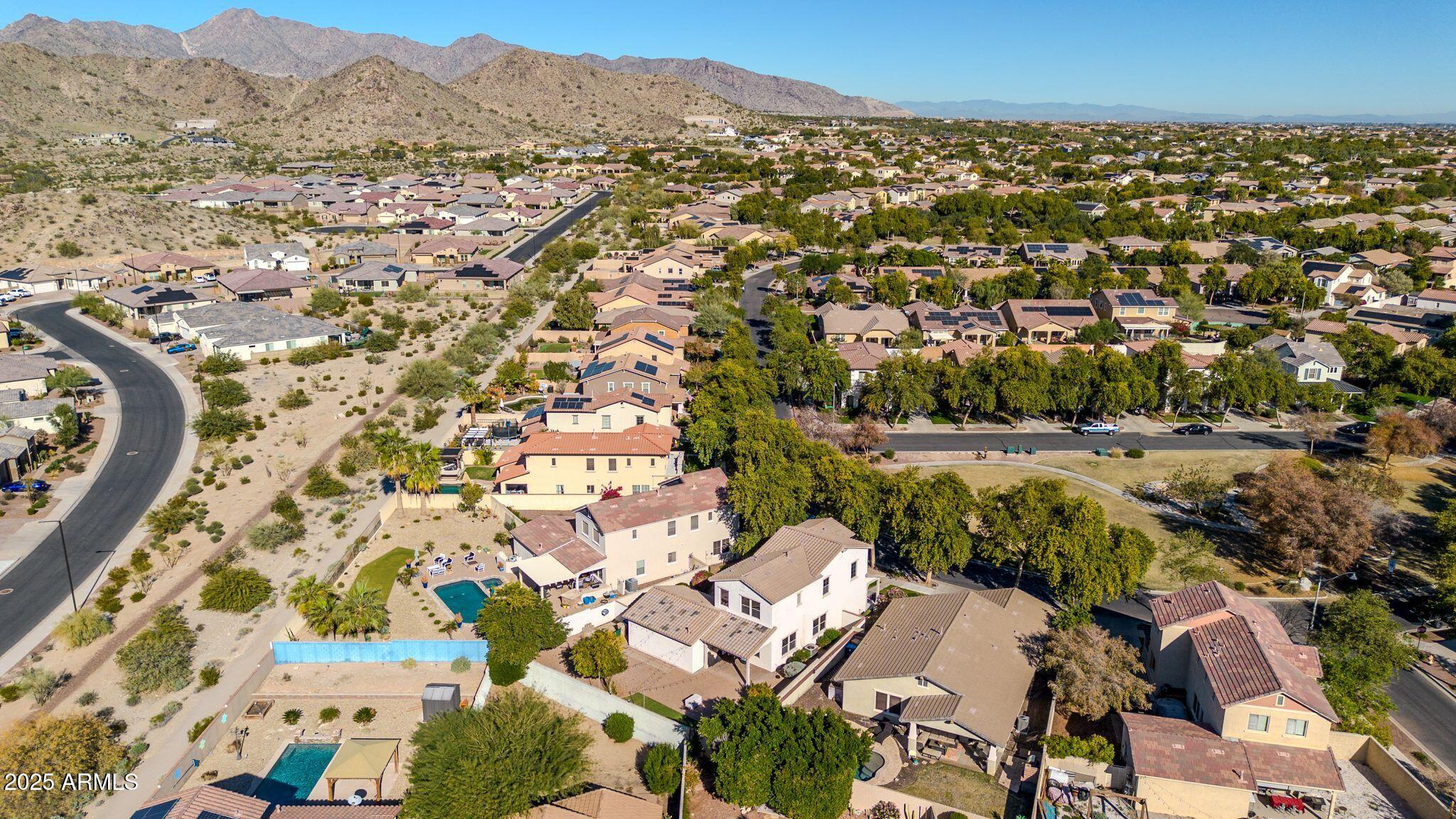 2518 N SAIDE Lane